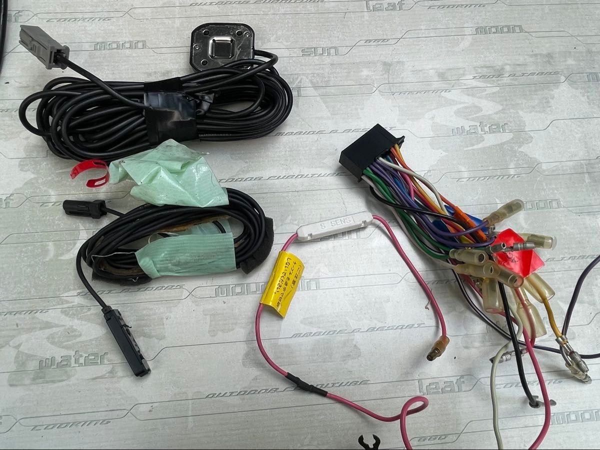 KENWOOD car navigation MDVL401U Honda, made in 2015