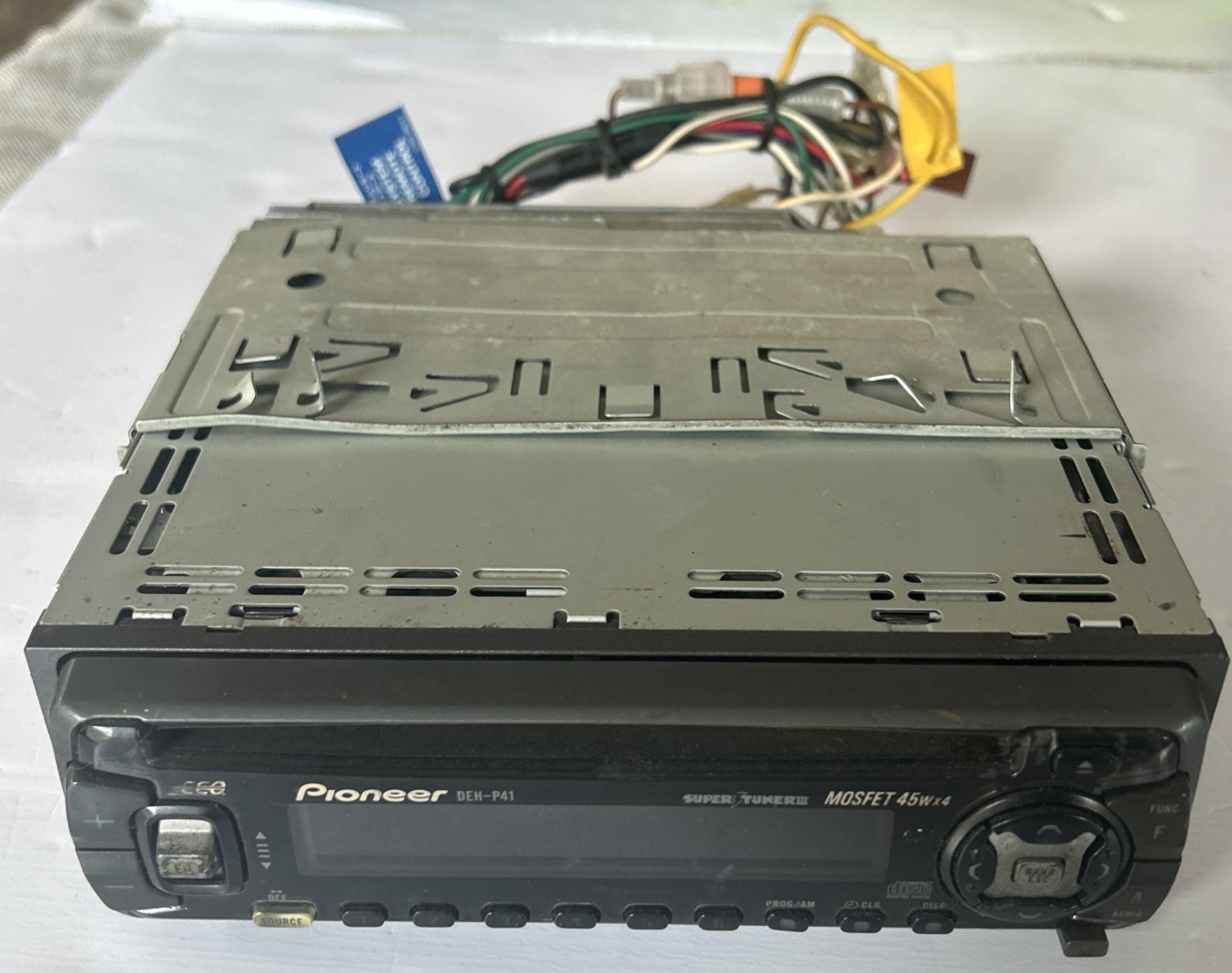 Pioneer Premier DEH-P41 MOSFET 45wx4 (UNTESTED) Selling For Parts.