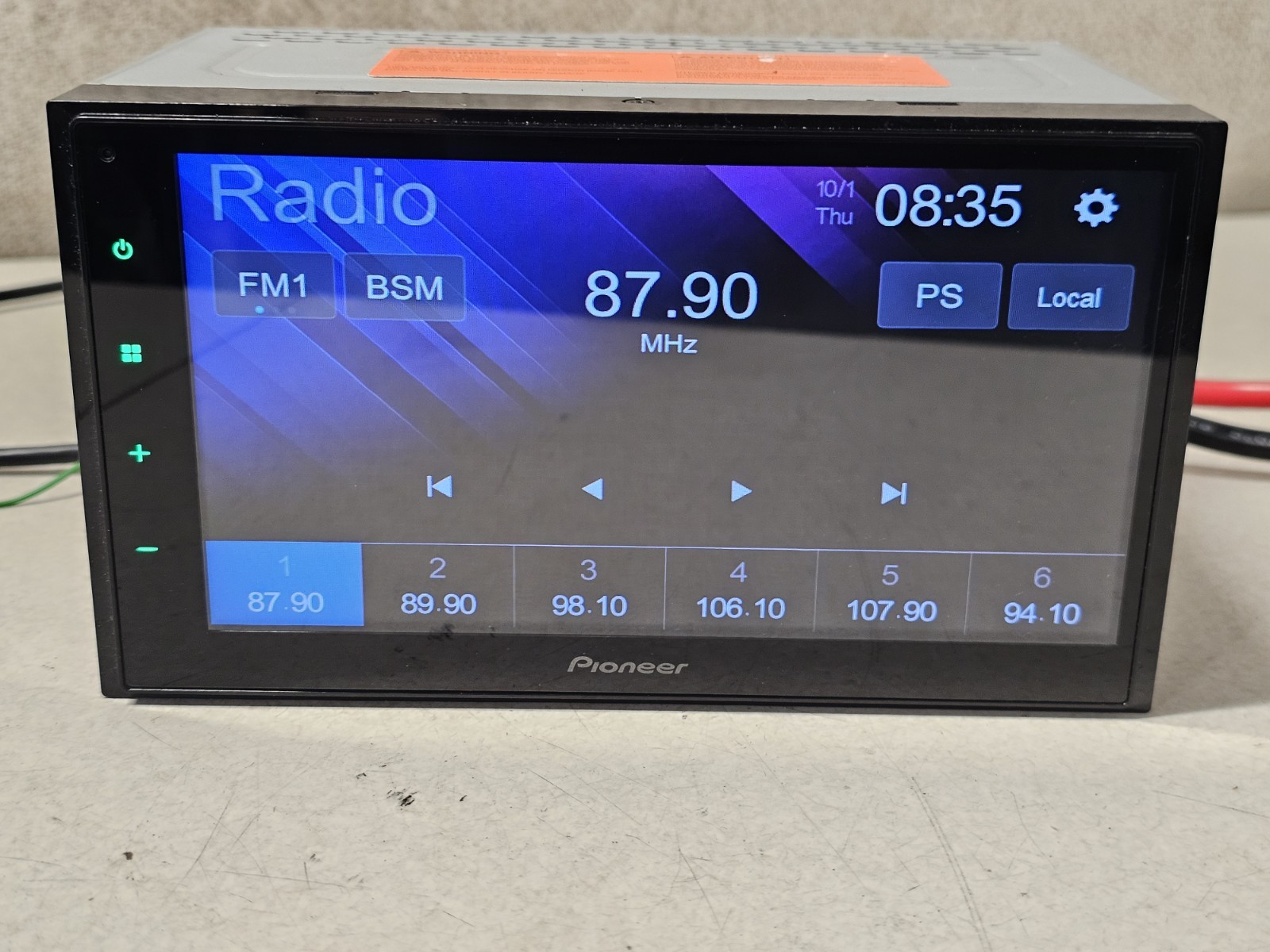 Pioneer DMH-342EX 6.8″ Touchscreen Bluetooth Radio Receiver AM/FM 13 Band EQ