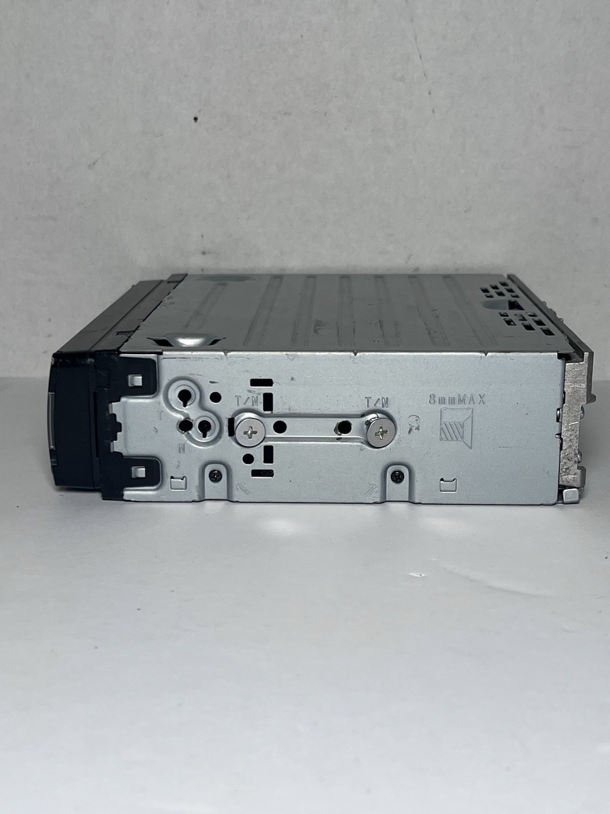 Alpine UTE-73BT Single DIN Car Stereo with Bluetooth