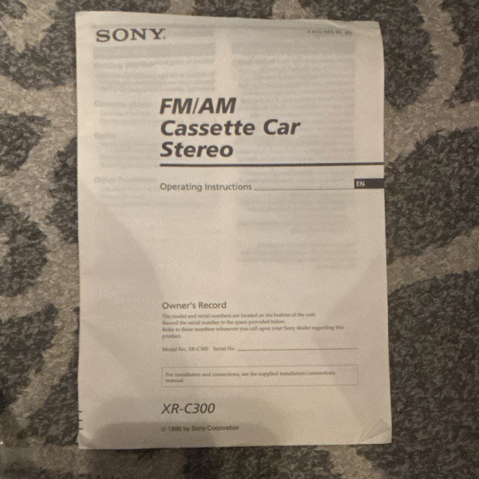 Sony XR-C300 1 DIN FM/AM Cassette Car Stereo In-Dash Head Unit Detachable Face