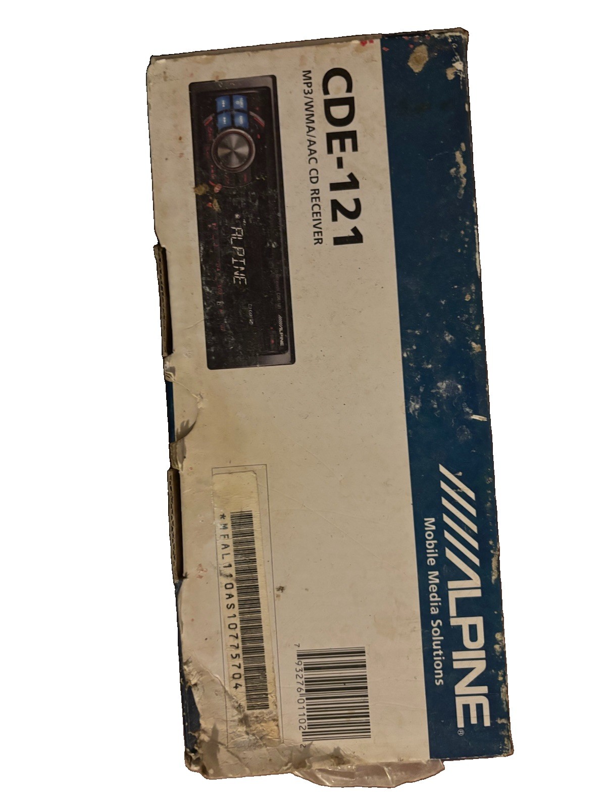 Alpine CDE-121 USB/CD Player In Dash Receiver