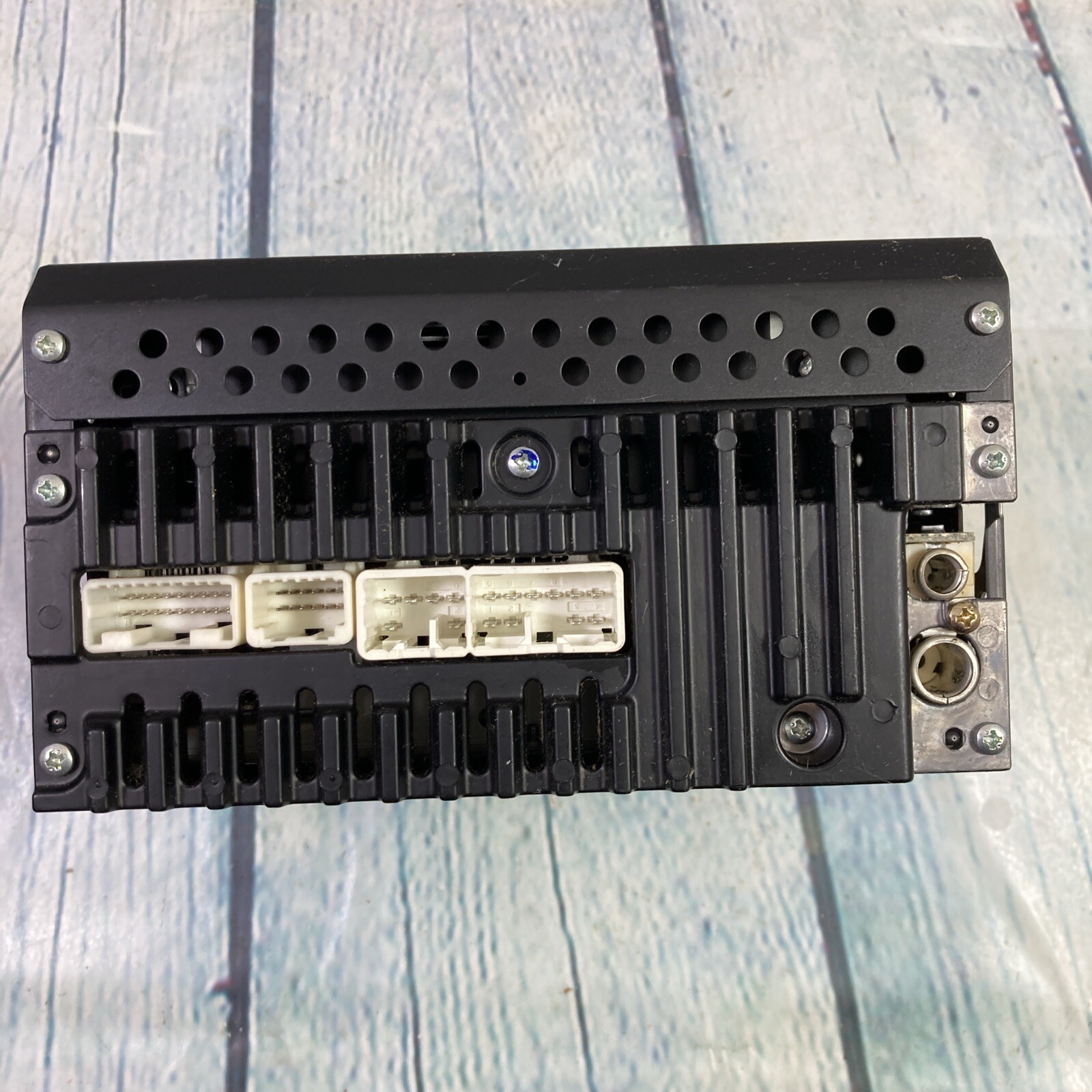 Toyota AM FM Radio CD Cassette Player 86120-52241 OEM Untested for Parts Repairs