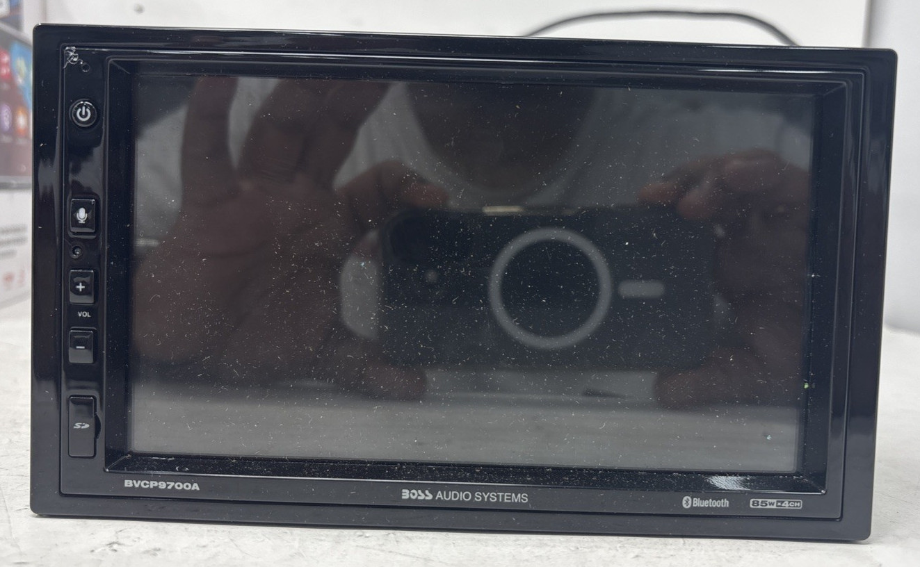 BOSS Audio BVCP9700A 7 inch Touchscreen Digital Media Receiver (READ DESCRIPTIO)