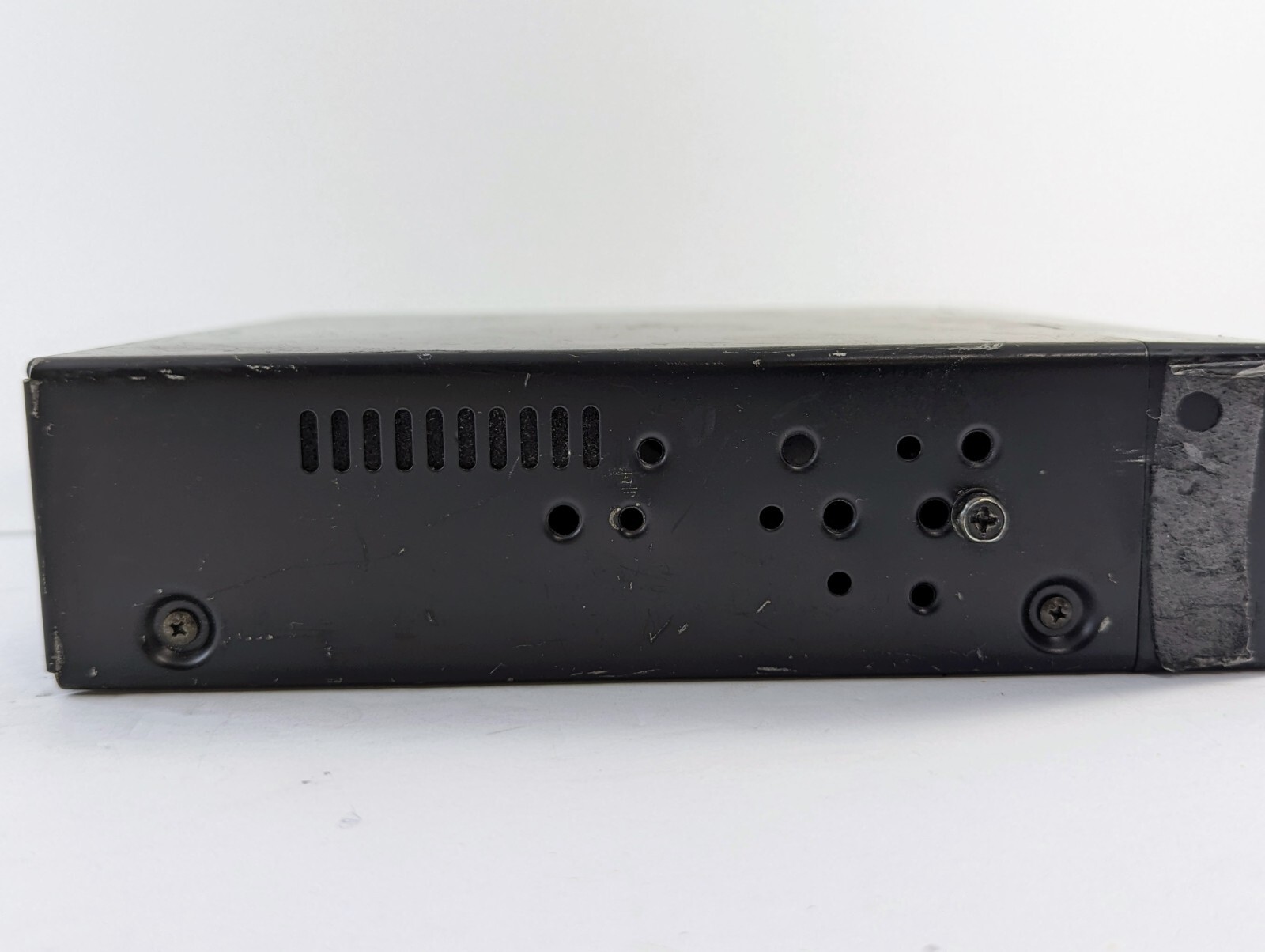 Audiovox AVD 400 Car Mobile Slot In DVD CD MP3 Player READ Description