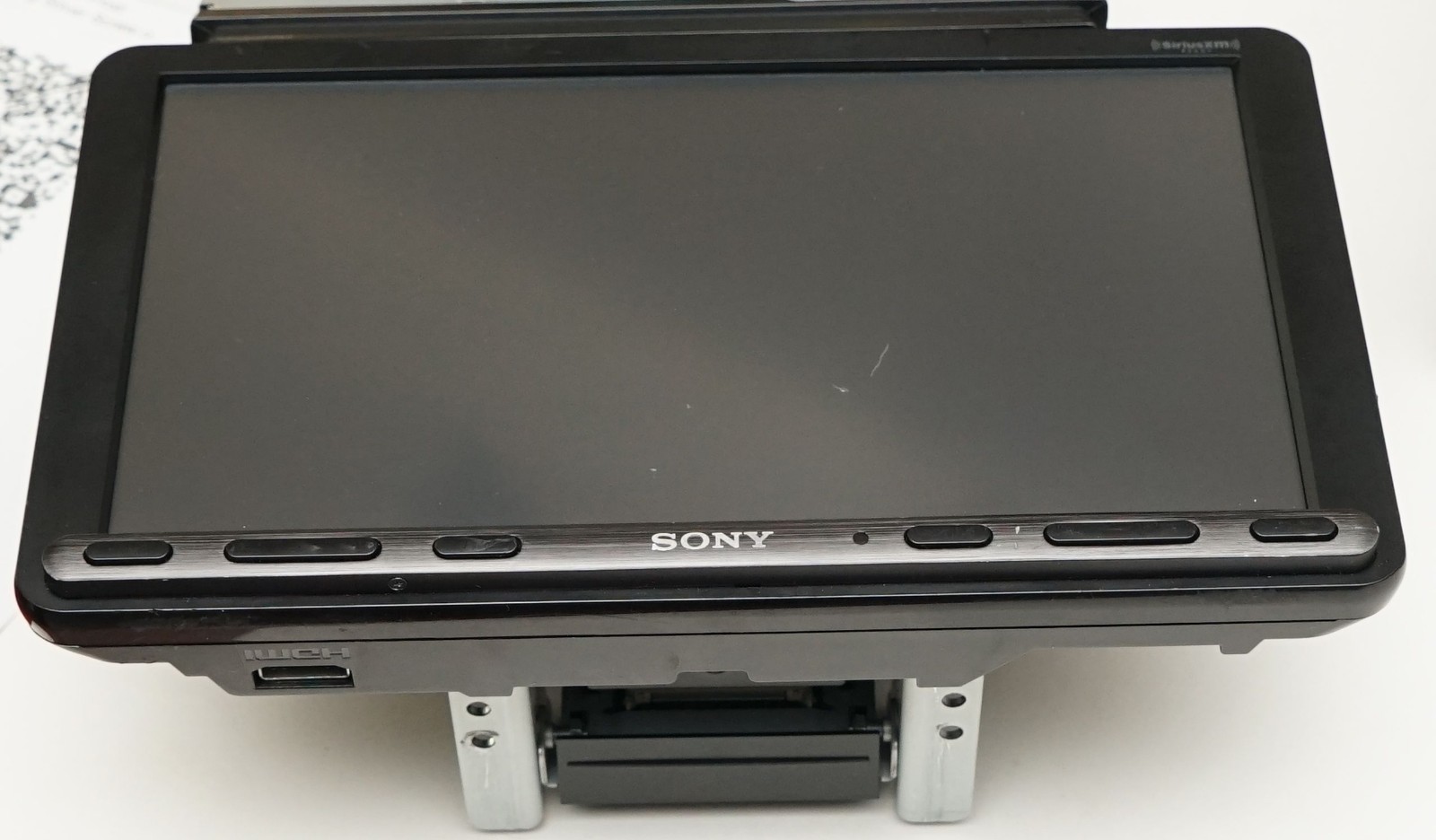 Sony Mobile XAV-AX8100 8.95″ Media Receiver Car Audio in-Dash Unit Bluetooth