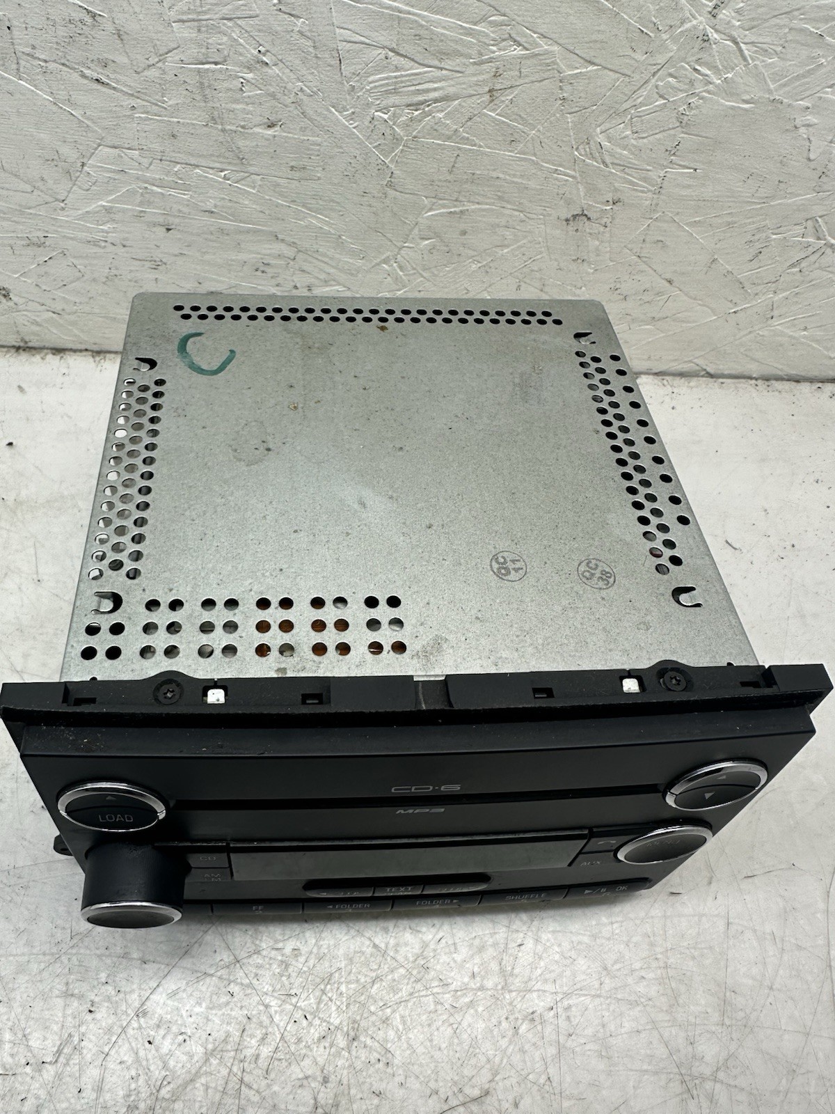 2004-2010 Ford AM FM Radio MP3 6 Disc CD Player OEM – 8E5T-18C815-AF