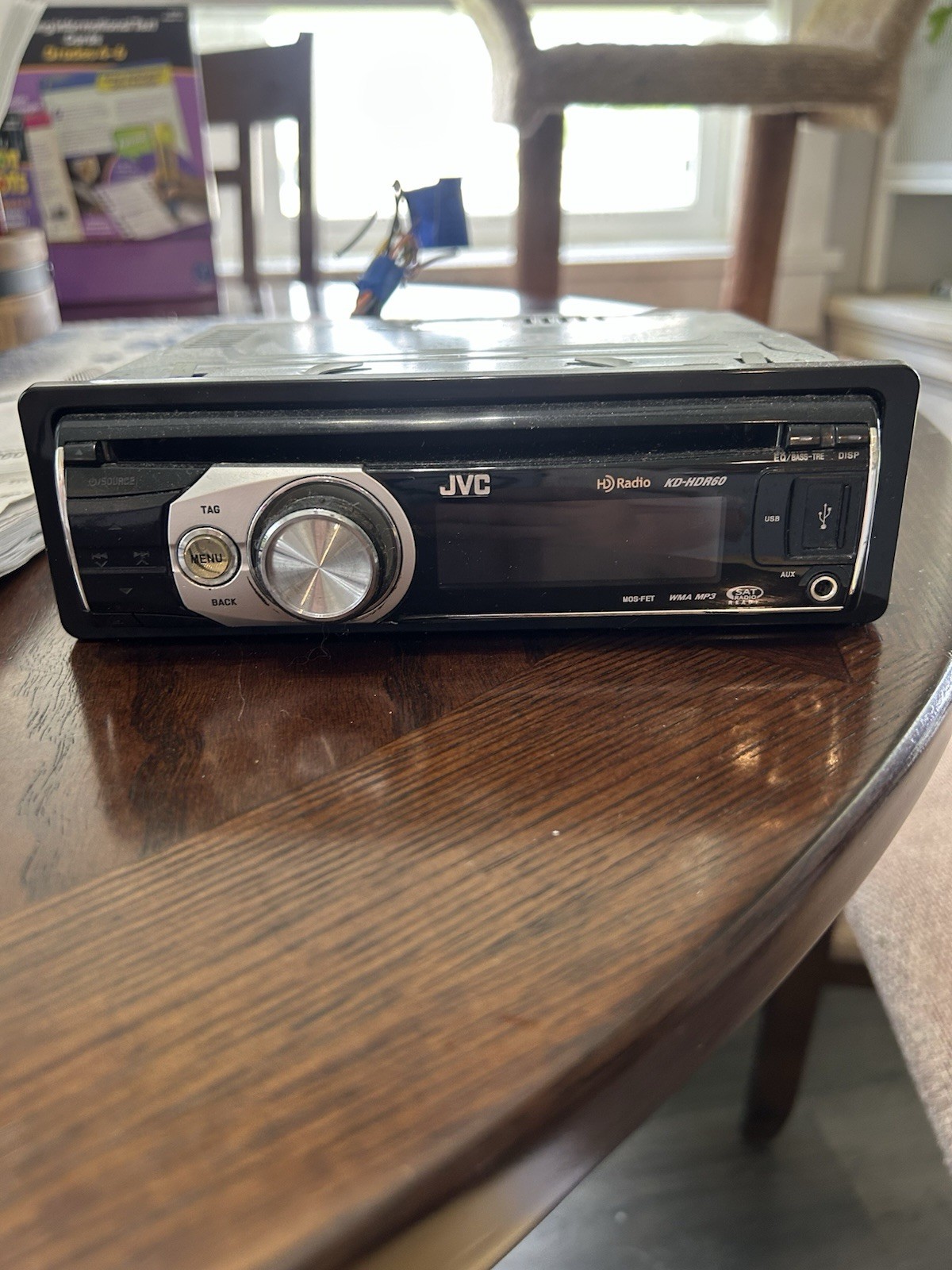 JVC KD-AHD69 HD Radio Cd Player/Receiver W/usb Audio For I Pod/iphone
