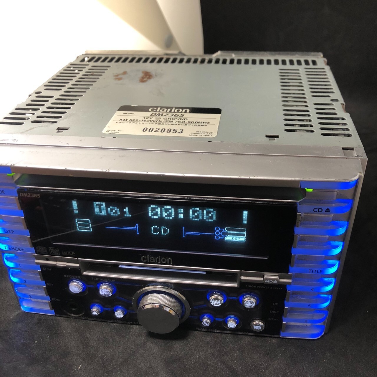 Clarion DMZ365 MD/CD player with car stereo harness working