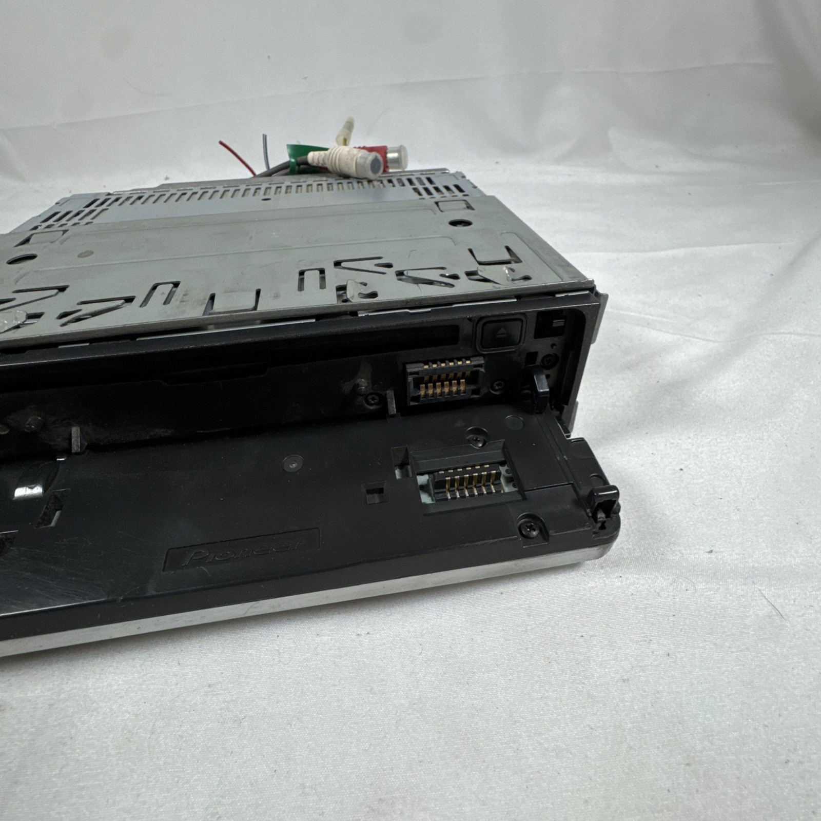 Pioneer Premier Deh-P660 Car Cd Player Radio Din Genuine Factory Model