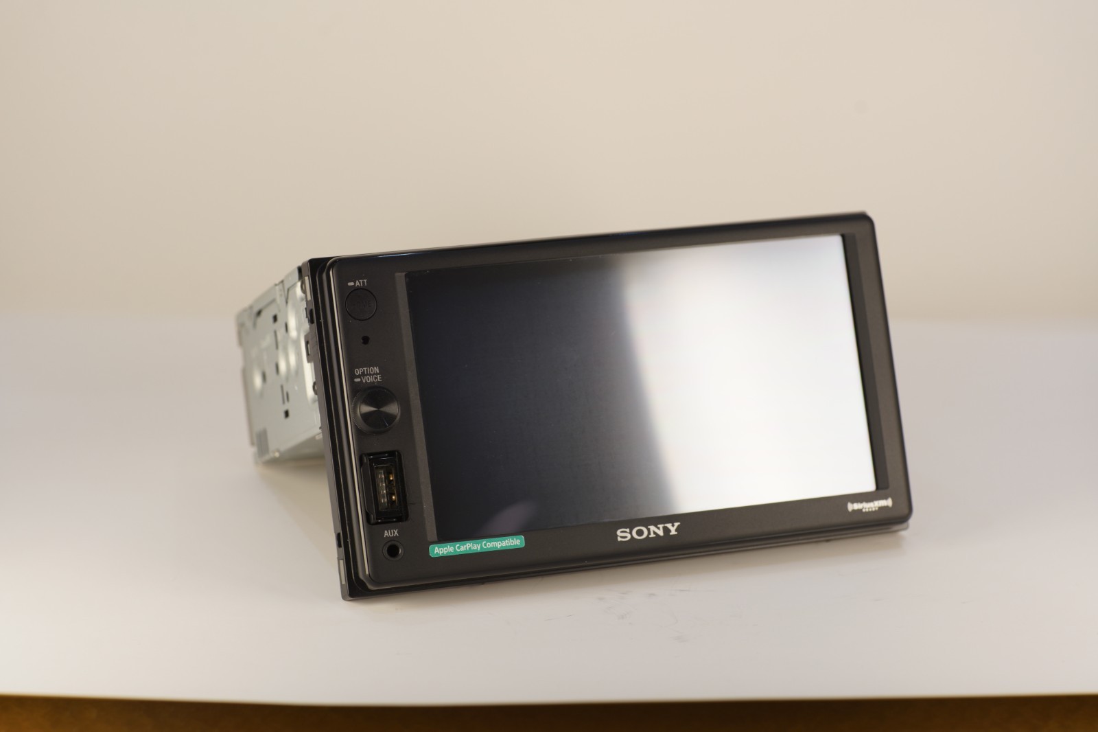 Sony XAV-AX1000 6.2 inch Apple CarPlay Media Receiver w/Bluetooth *Tested 100%*