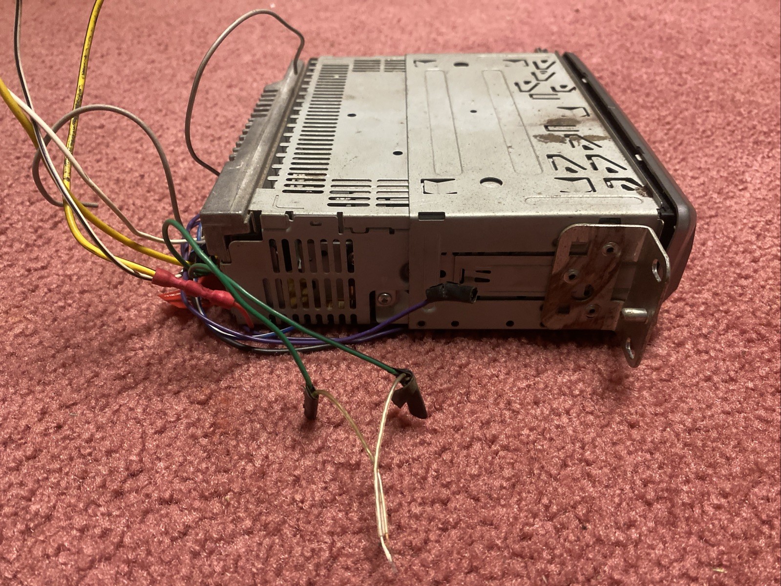 Pioneer Radio DEH-1700. Untested