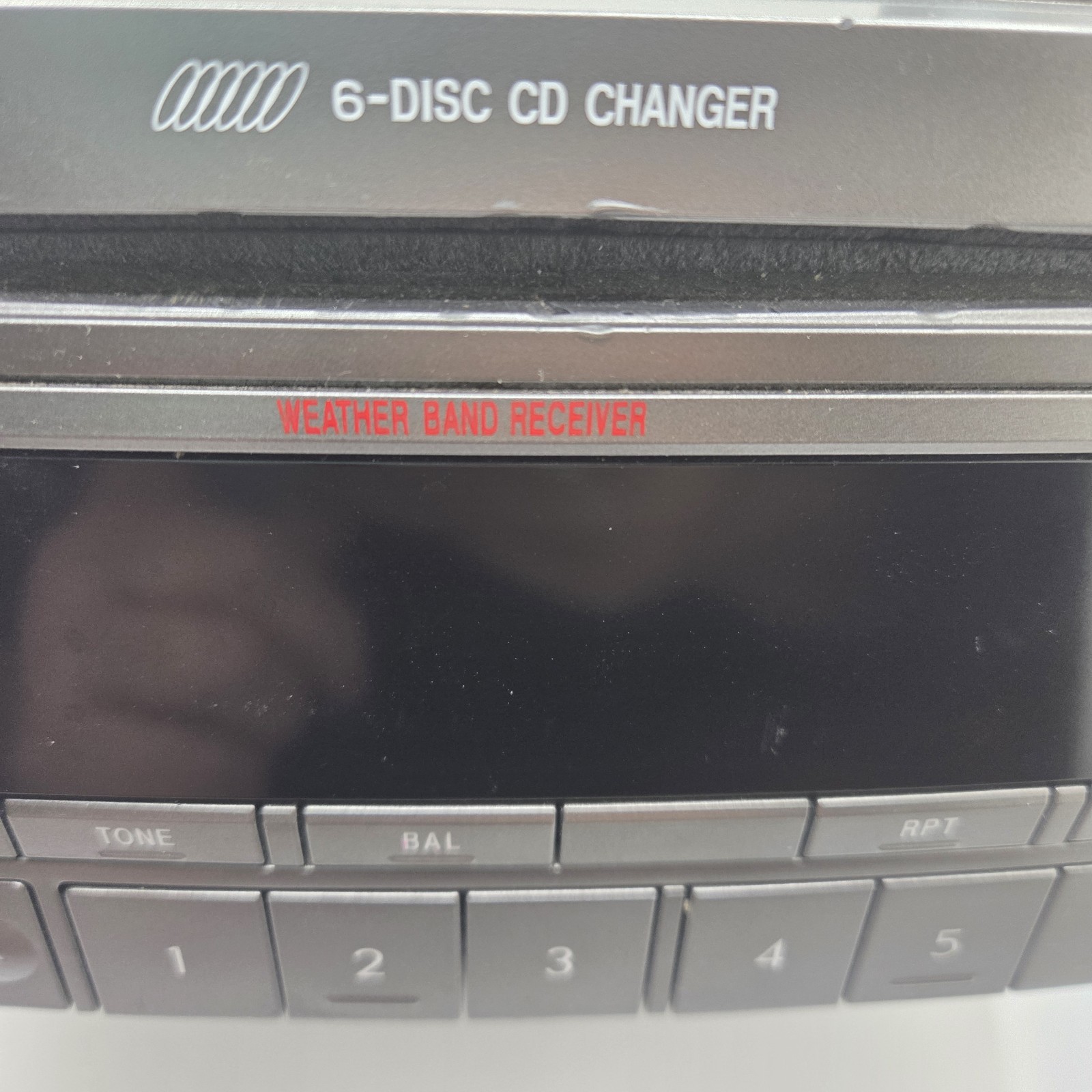 2004-2006 Subaru Forester Radio Weather Band Receiver 6 CD 86201SA110 NOT TESTED