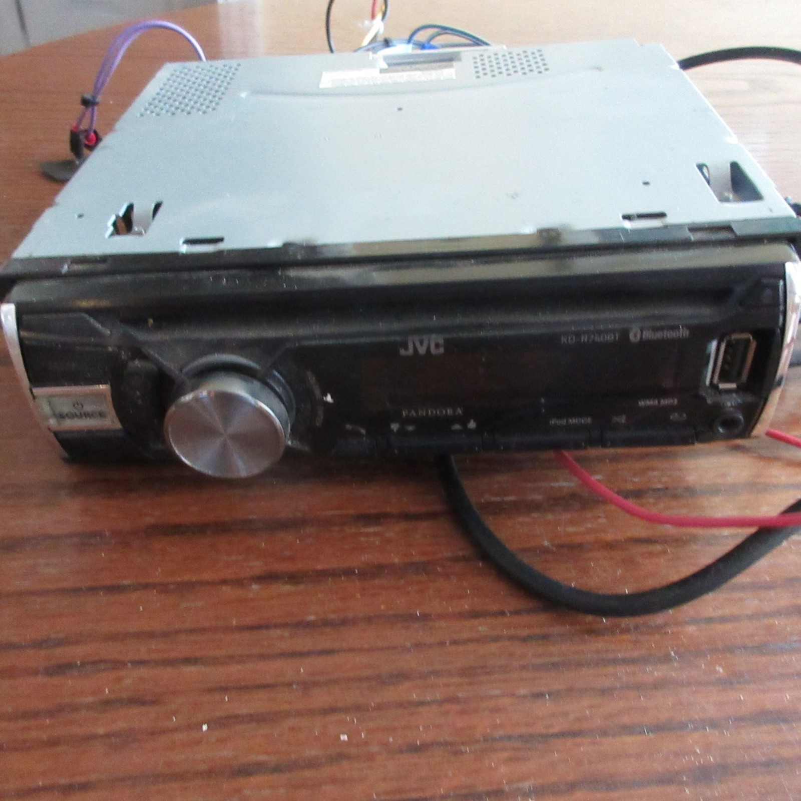 JVC Car Audio CD In-Dash Receiver Unit Model: KD-R740BT Bluetooth WMA MP3