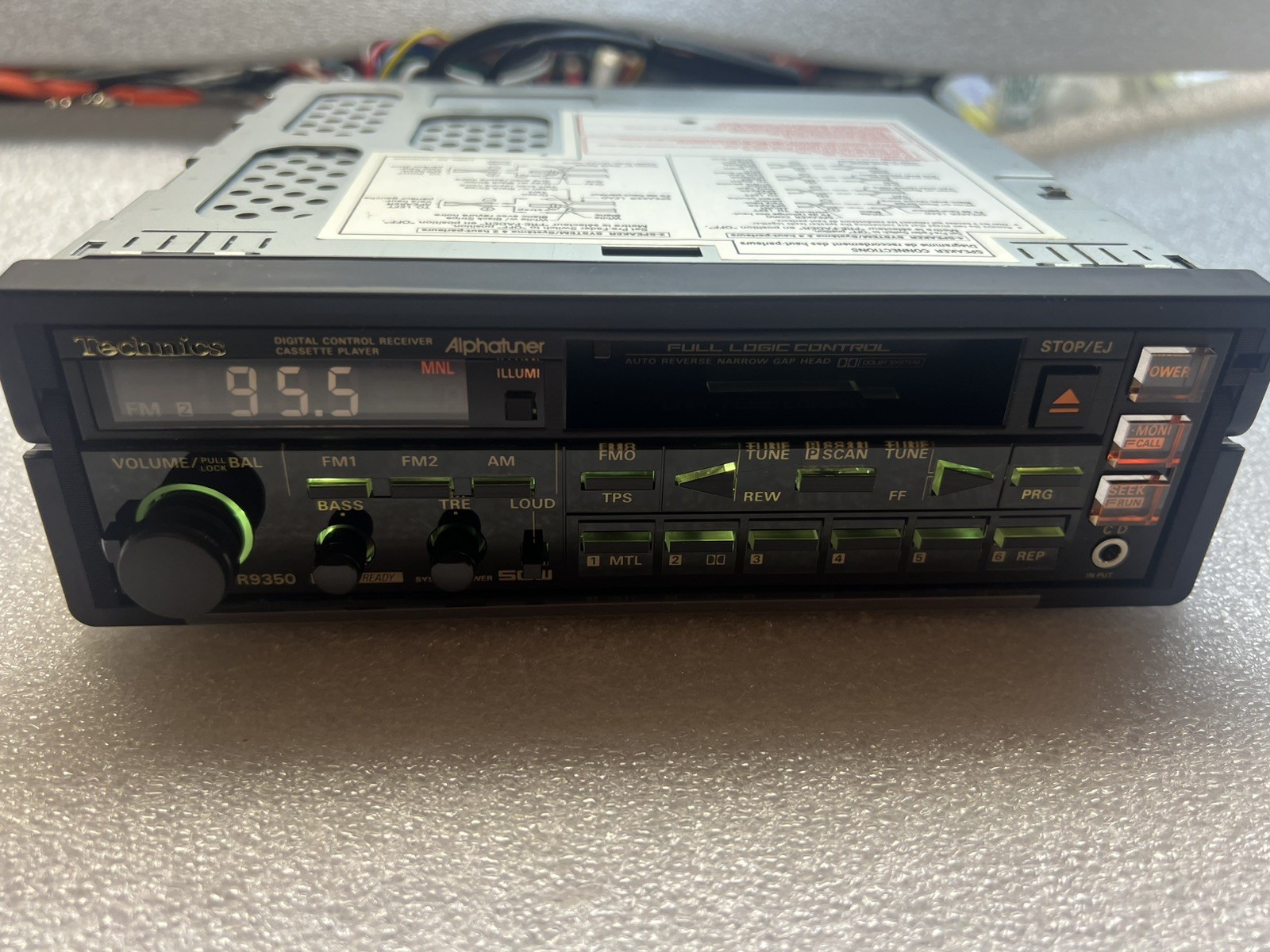 TECHNICS ALPHATUNER Car Stereo Cassette Radio FM/AM CQ-R9530EU AUX Input Vintage