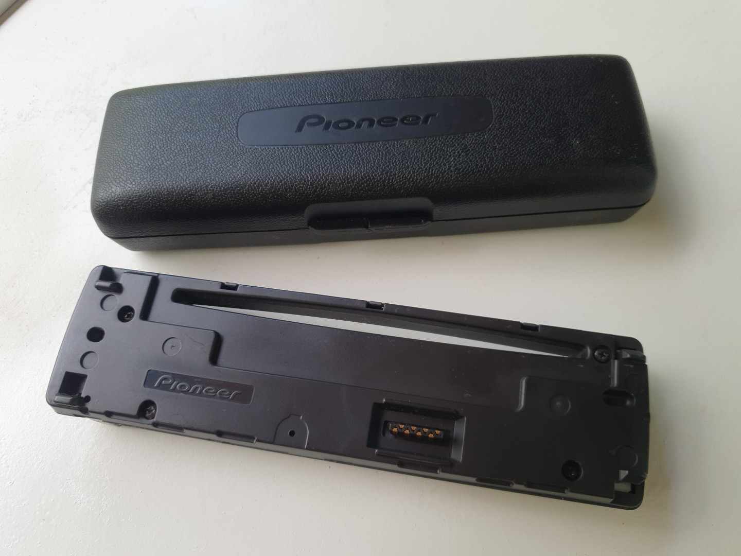 Faceplate Pioneer DEH-2100. Super Tuner. Mosfet 45w*4