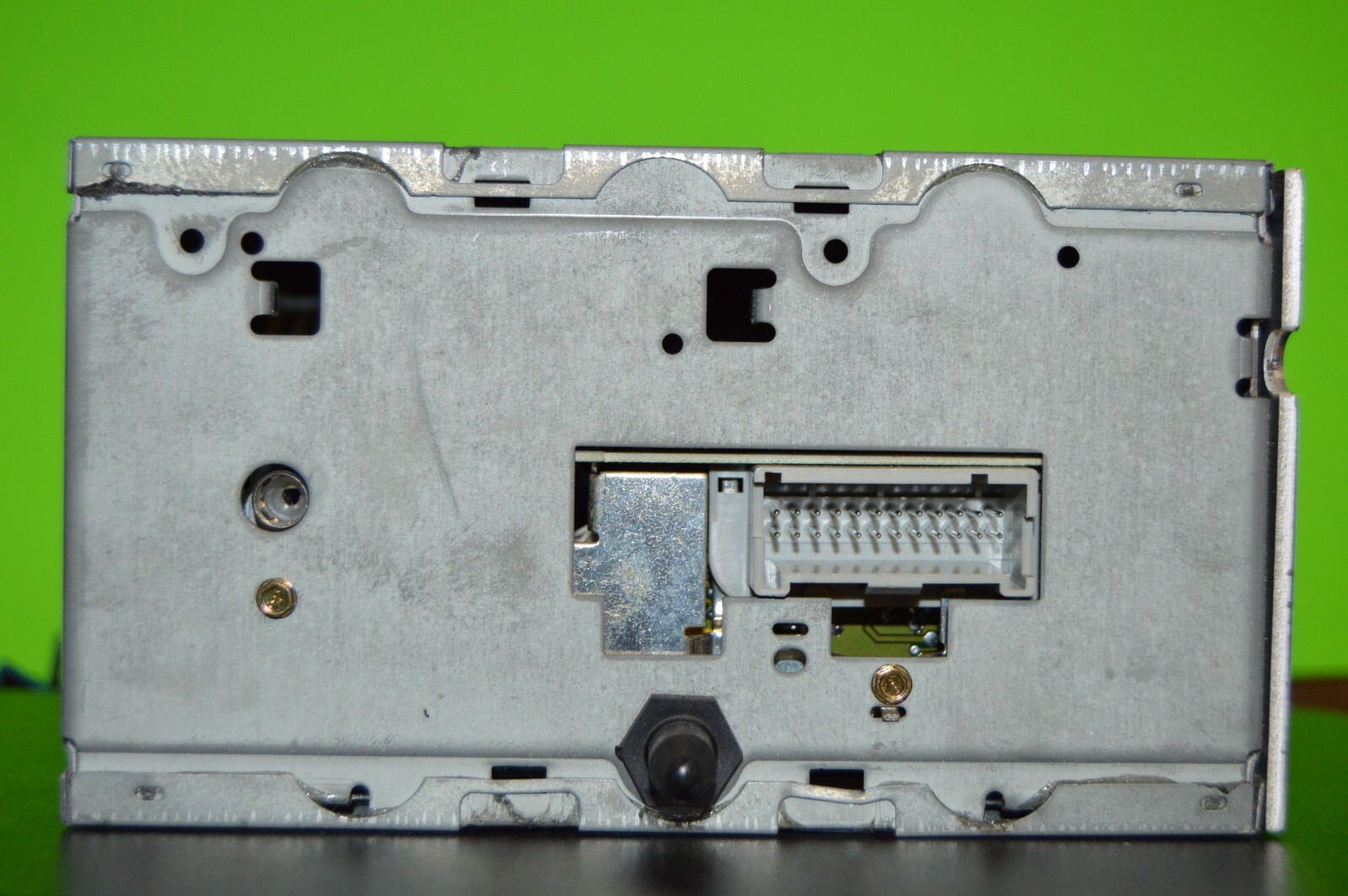 Chevy Cavalier Malibu factory Cassette player radio 00 01 02 03 04 05 09379061