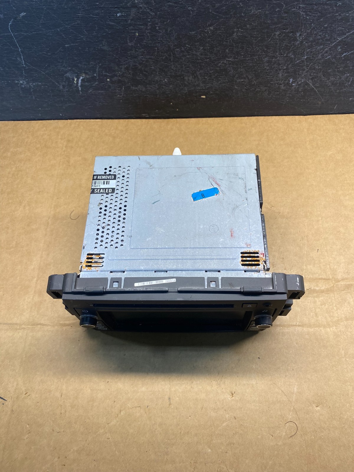 2010 2011 Buick Enclave Radio Stereo CD Player Screen Display AD7337 DG