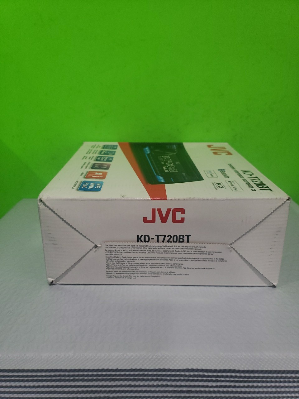 NEW JVC KD-T720BT 1-DIN, AM/FM/CD Car Audio Receiver w/ Bluetooth, USB Open Box