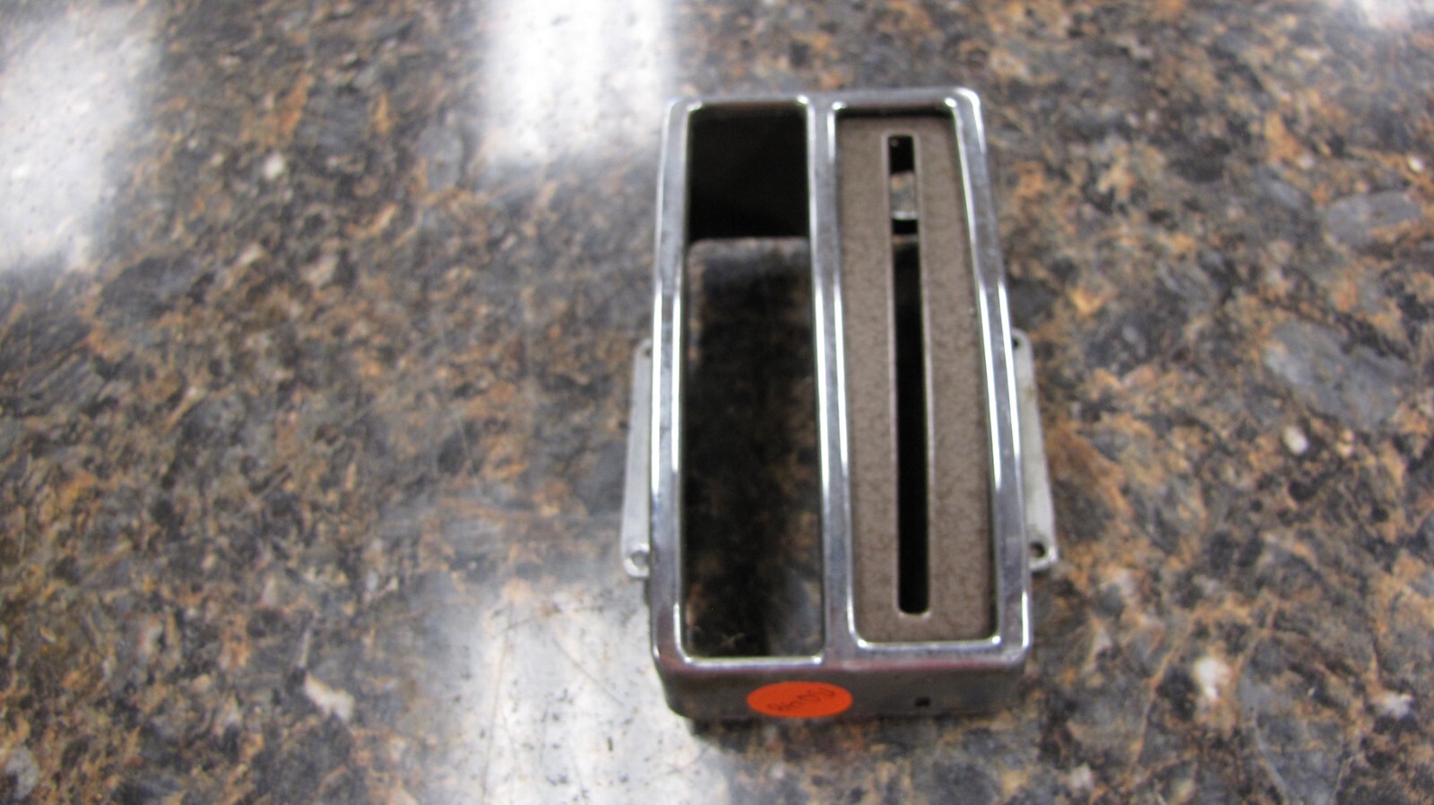 1949 1950 Chevrolet Sedan AM PB Car Radio Chrome Face Plate Model #986240 – BQ48
