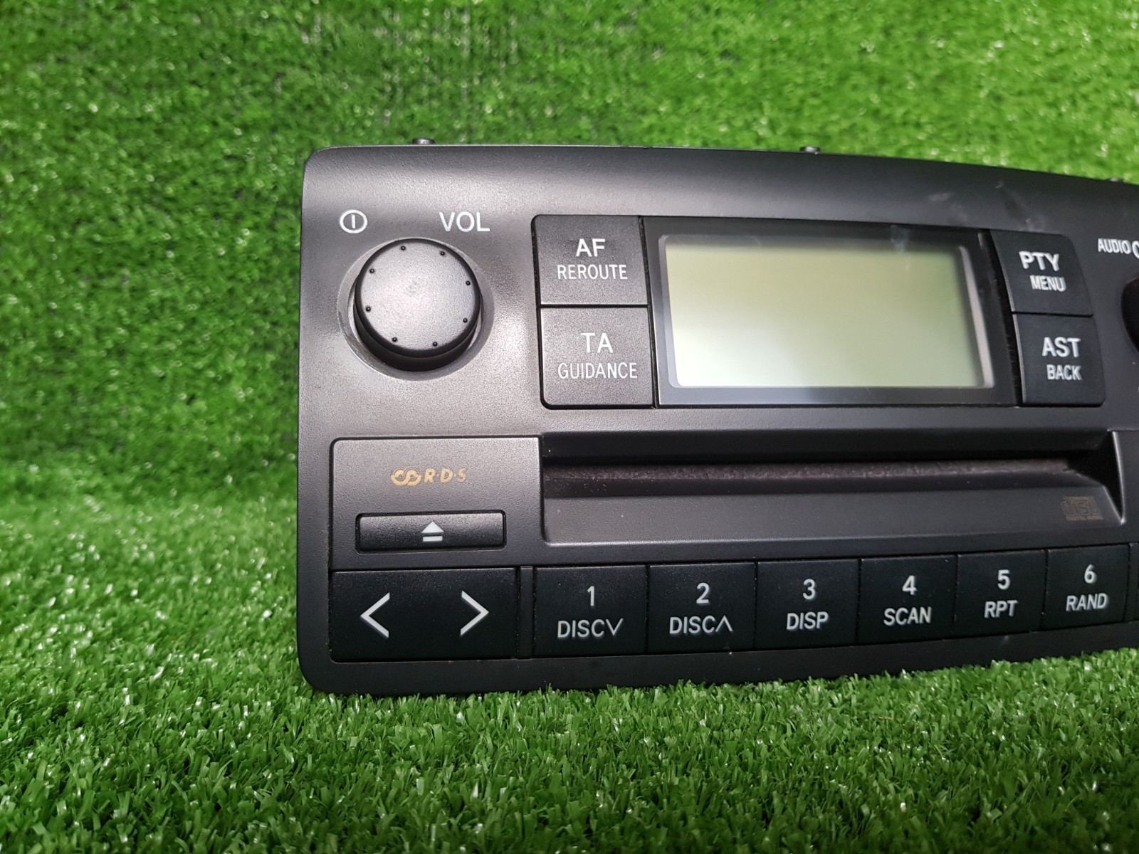 Toyota 8612002260 86120-02260 Original Car Radio