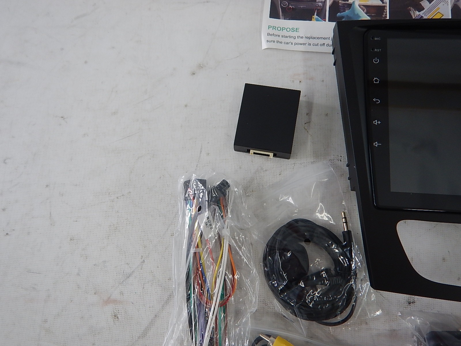 Rimoody 9 Inch Touch Screen GPS WiFi Mirror Link BT/FM/RDS EQ + Backup Camera