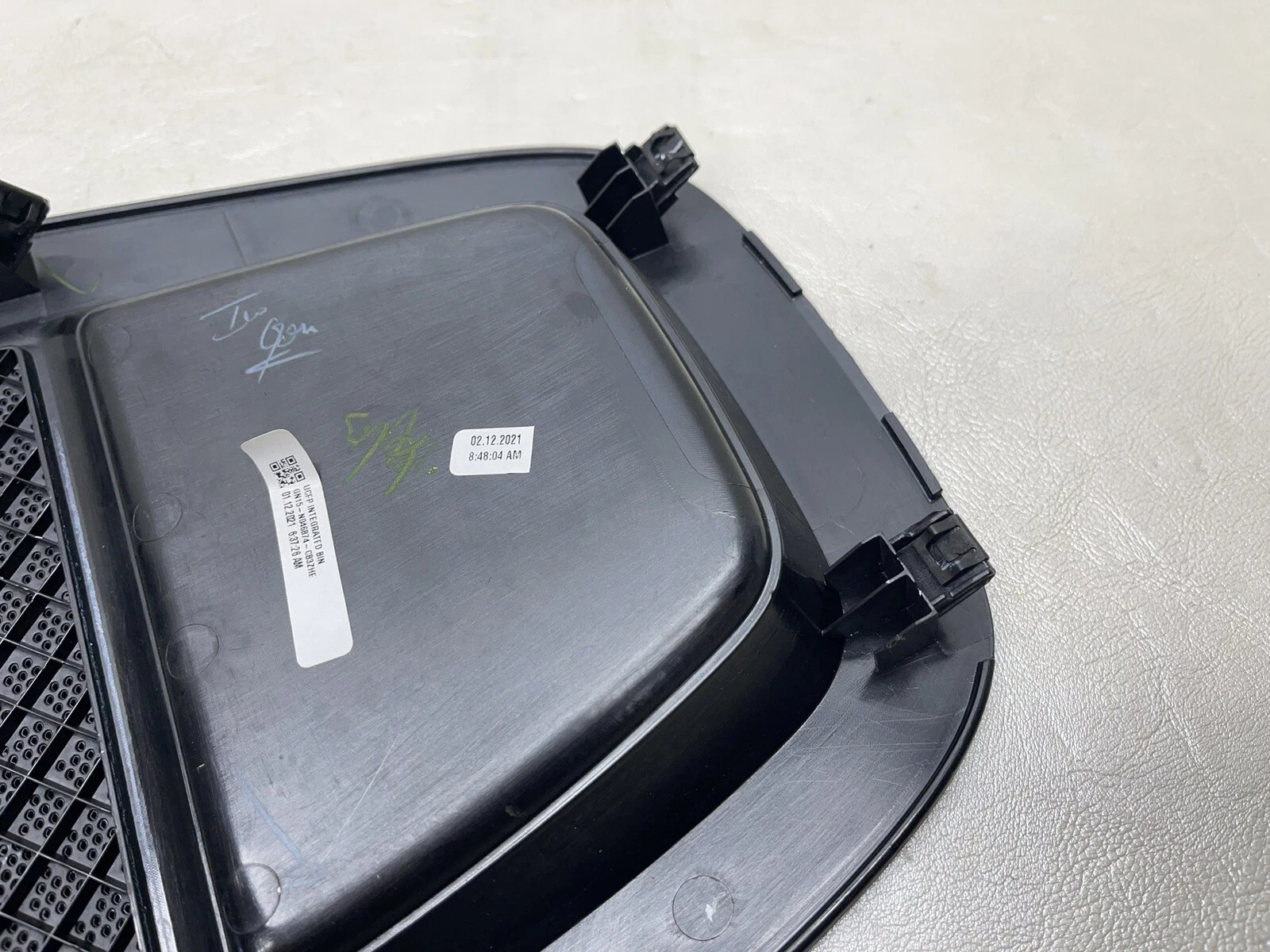 2018 2019 2020 FORD ECOSPORT RADIO TOUCH SCREEN BEZEL TRIM PANEL SURROUND OEM