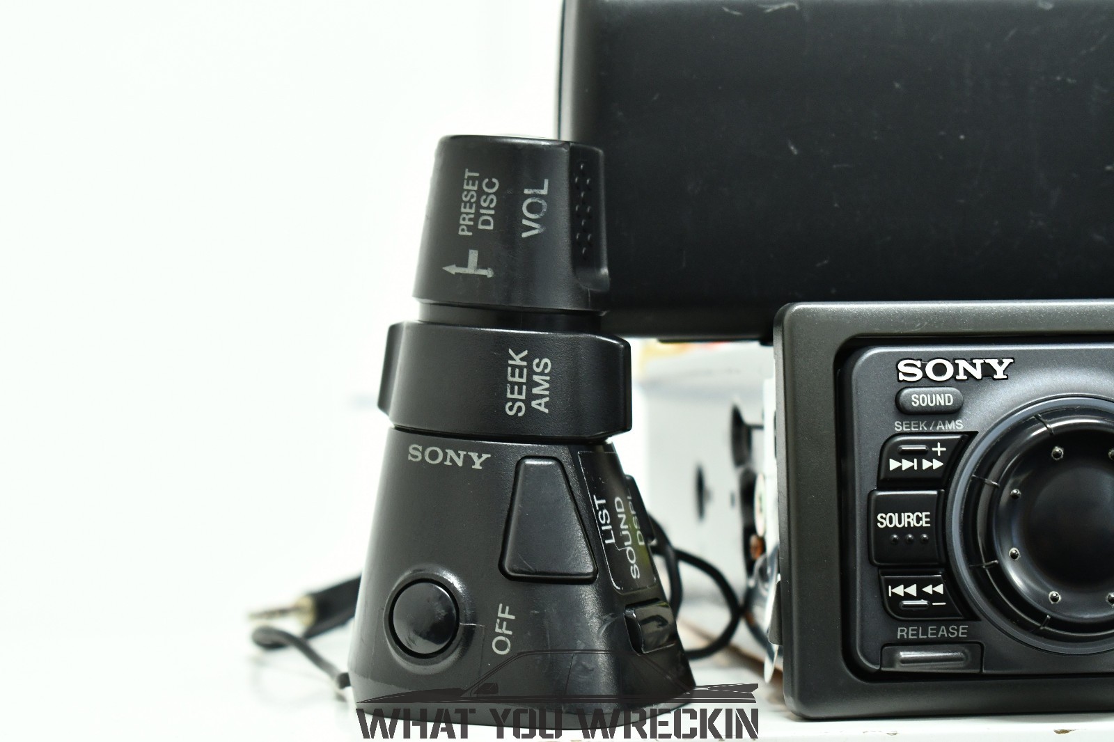 EXC: VINTAGE SONY CAR RADIO CASSETTE PLAYER HEADUNIT – XR-C900 + ORIGINAL BOX