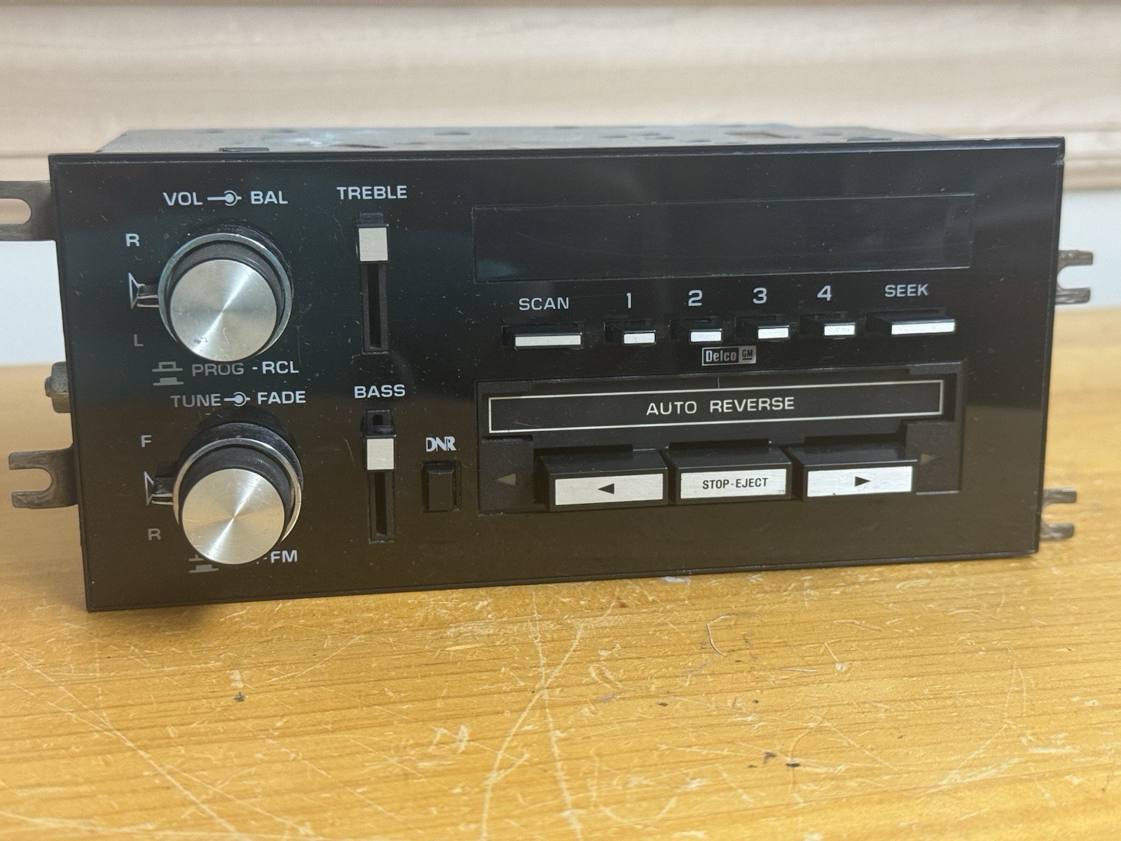 86-88 Camaro Blazer Truck Delco GM AM/FM Cassette Car Radio Receiver