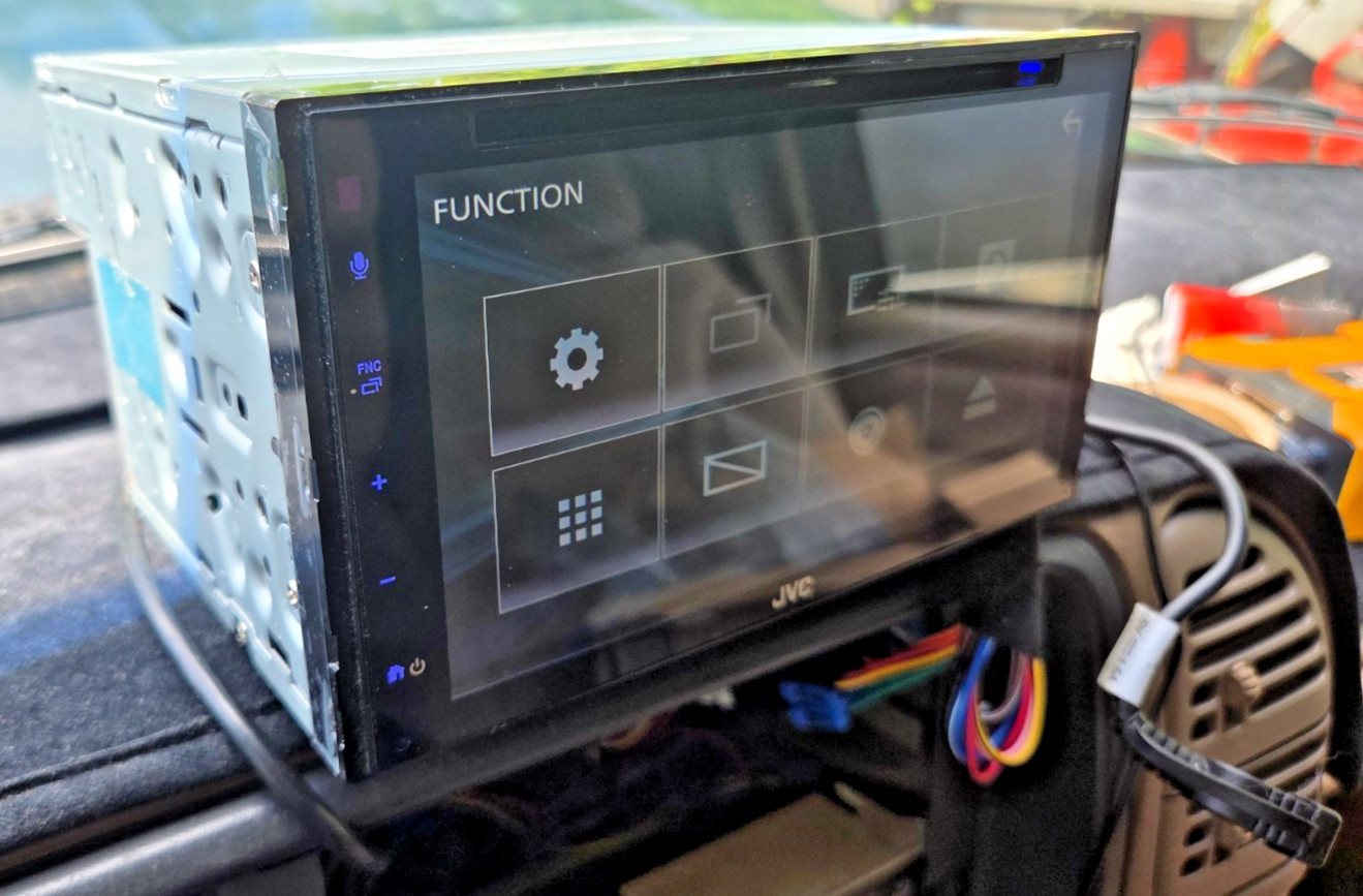 JVC KW-V660BT 6.8 CD/DVD/USB Double Din Apple CarPlay Android Auto Bluetooth mic