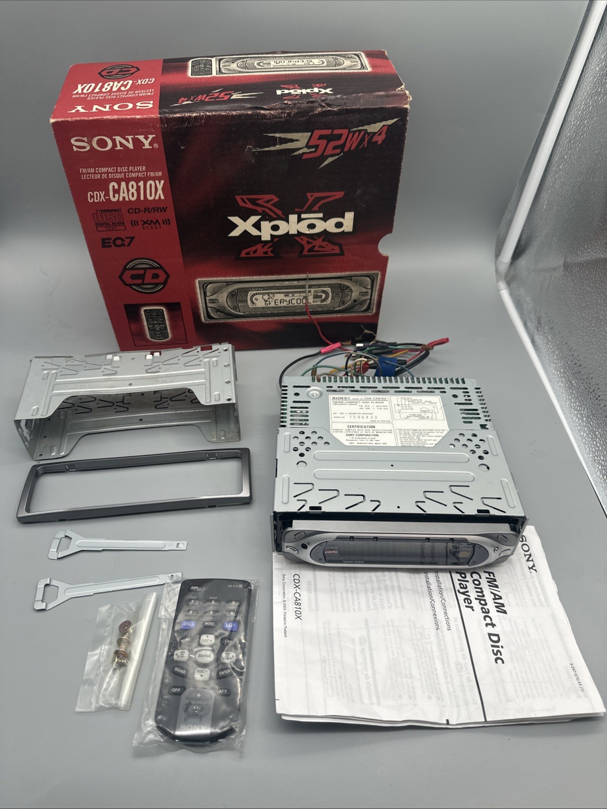 SONY CDX-CA810X CD Player MD EQ7 52Wx4 Xplod Head Unit Remote Included Untested