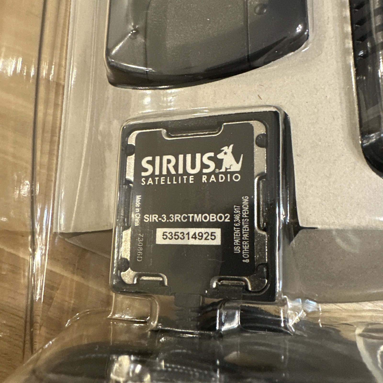 Sirius Satellite Radio Sirius One All-In-One Car Kit with remote NEW SV1