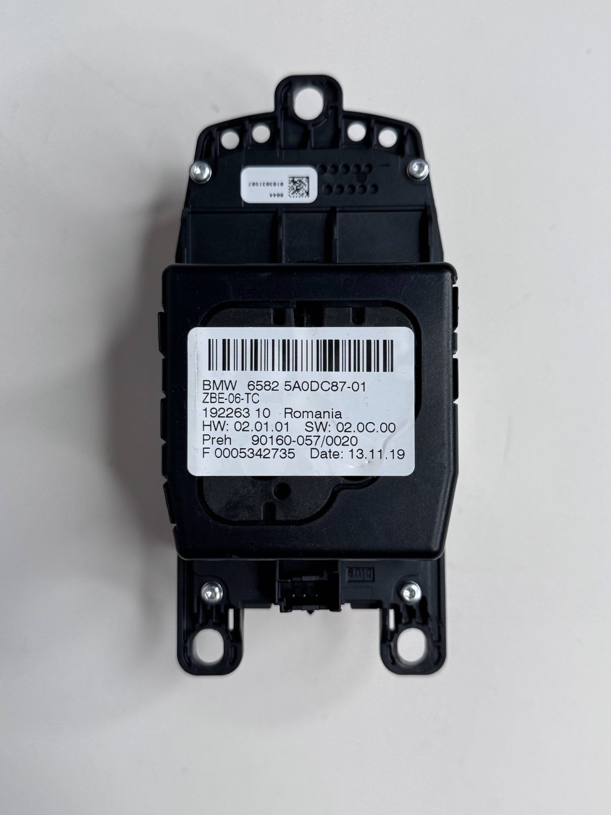 BMW 5 G30 G31 2017 Radio / CD Player / DVD Player / Navigation 9826394 HBE334
