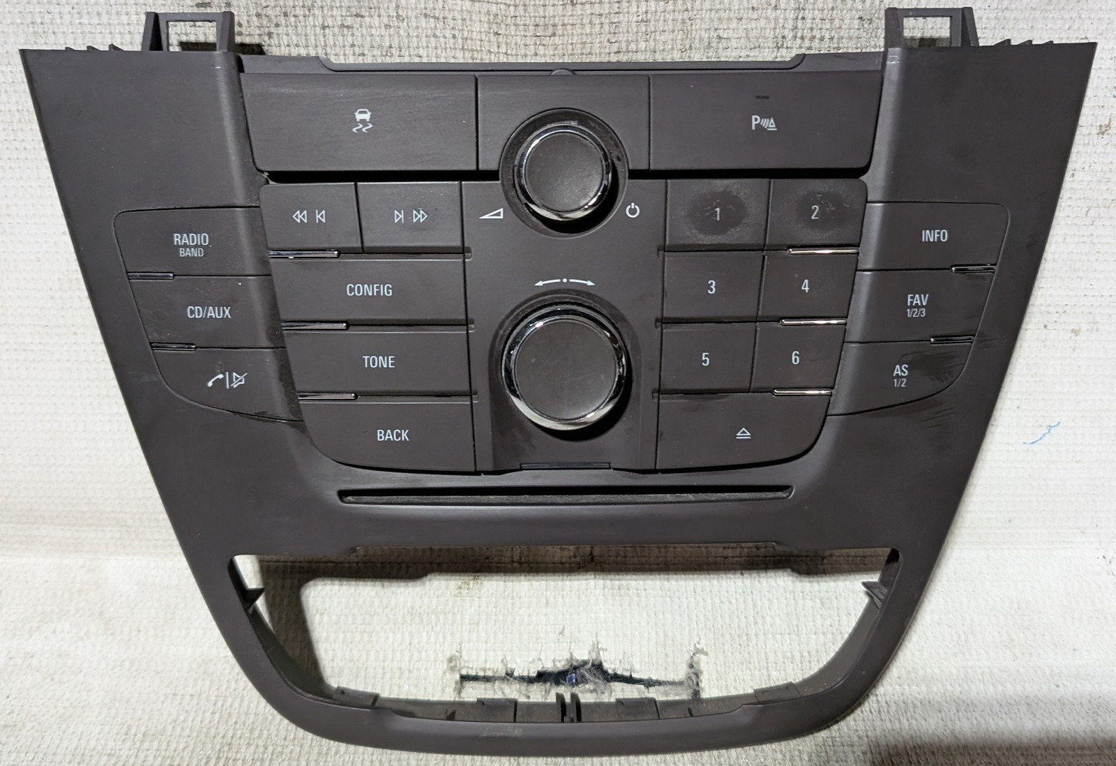 Buick Regal 2011 2012 Factory CD Player Radio Button Control Panel 13277916