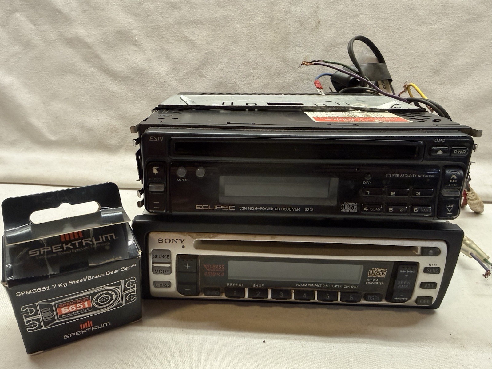 Car Audio Compact Disc Player Lot: Sony CDX-1200 & Eclipse 5331 – Parts /Repair