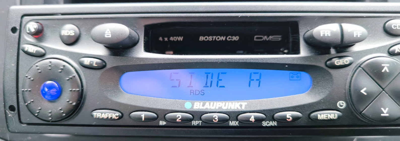 NEW Blaupunkt Boston C30 7640125510 7 640 125 510 Original Car Radio 4x40w + box