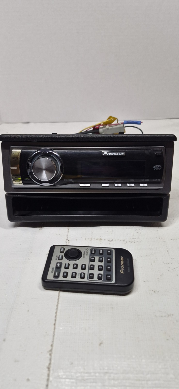 Vintage PIONEER DEH-P5900IB CD mp3 PLAYER 4V Preout REMOTE Control Blue Graphics
