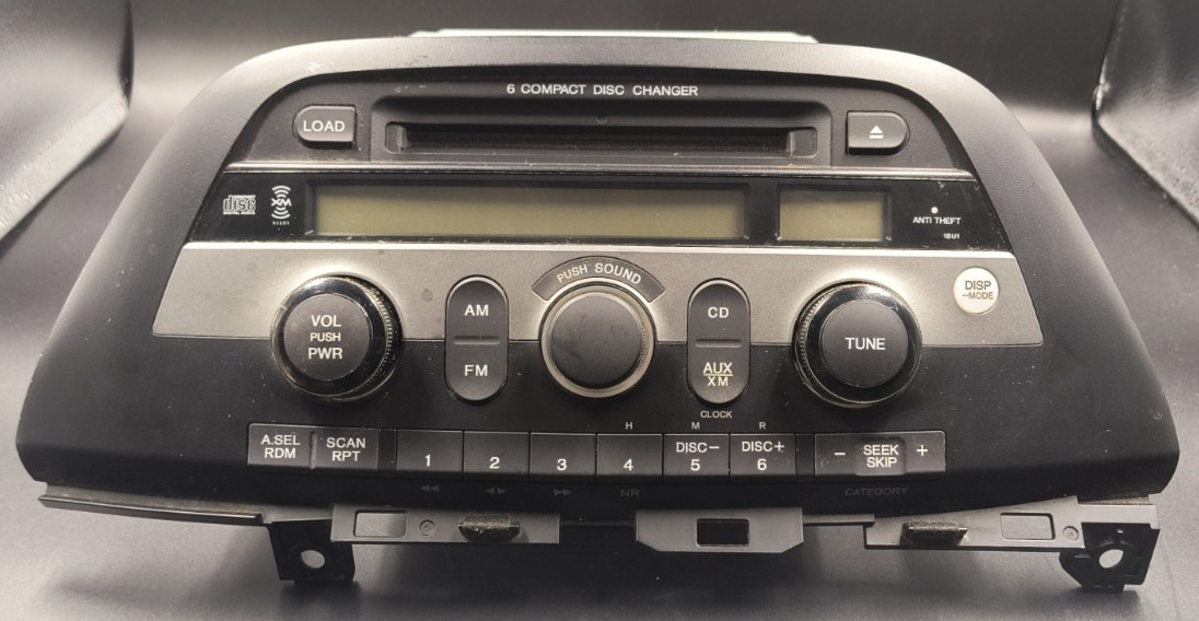2005-2010 Honda Odyssey AM FM XM 6 Disc CD Radio 39100-SHJ-A400