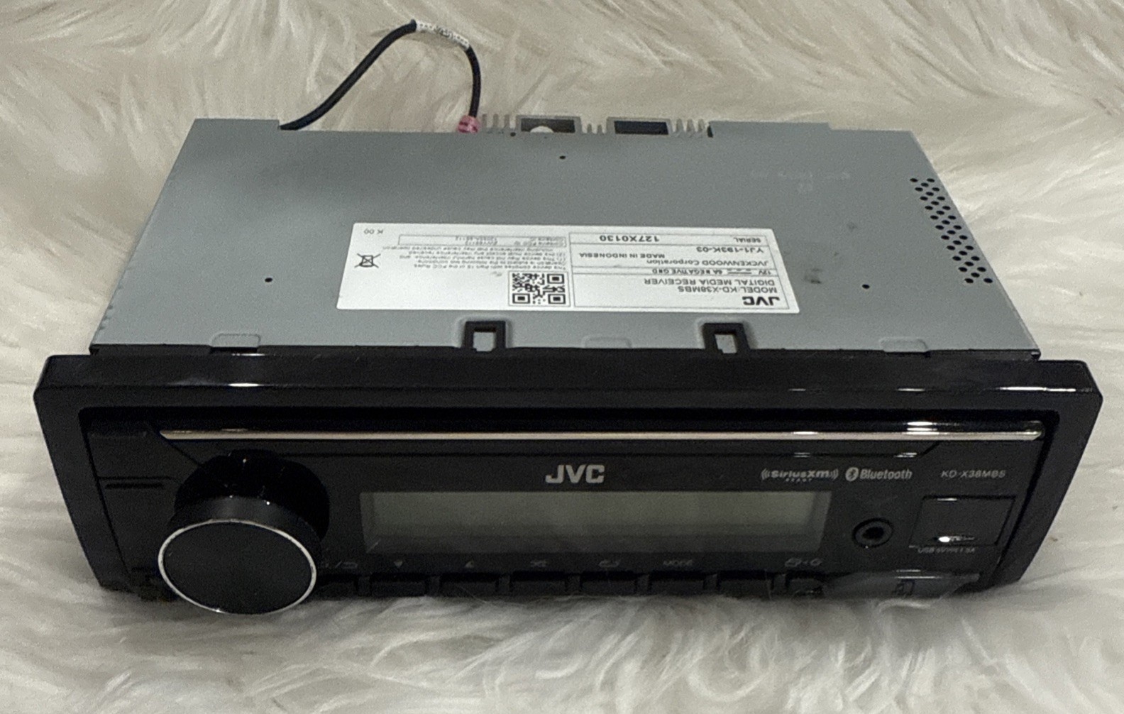 JVC KD-X38MBS Single DIN Marine MotorSport Bluetooth USB AUX LED-PRE-OWNED!