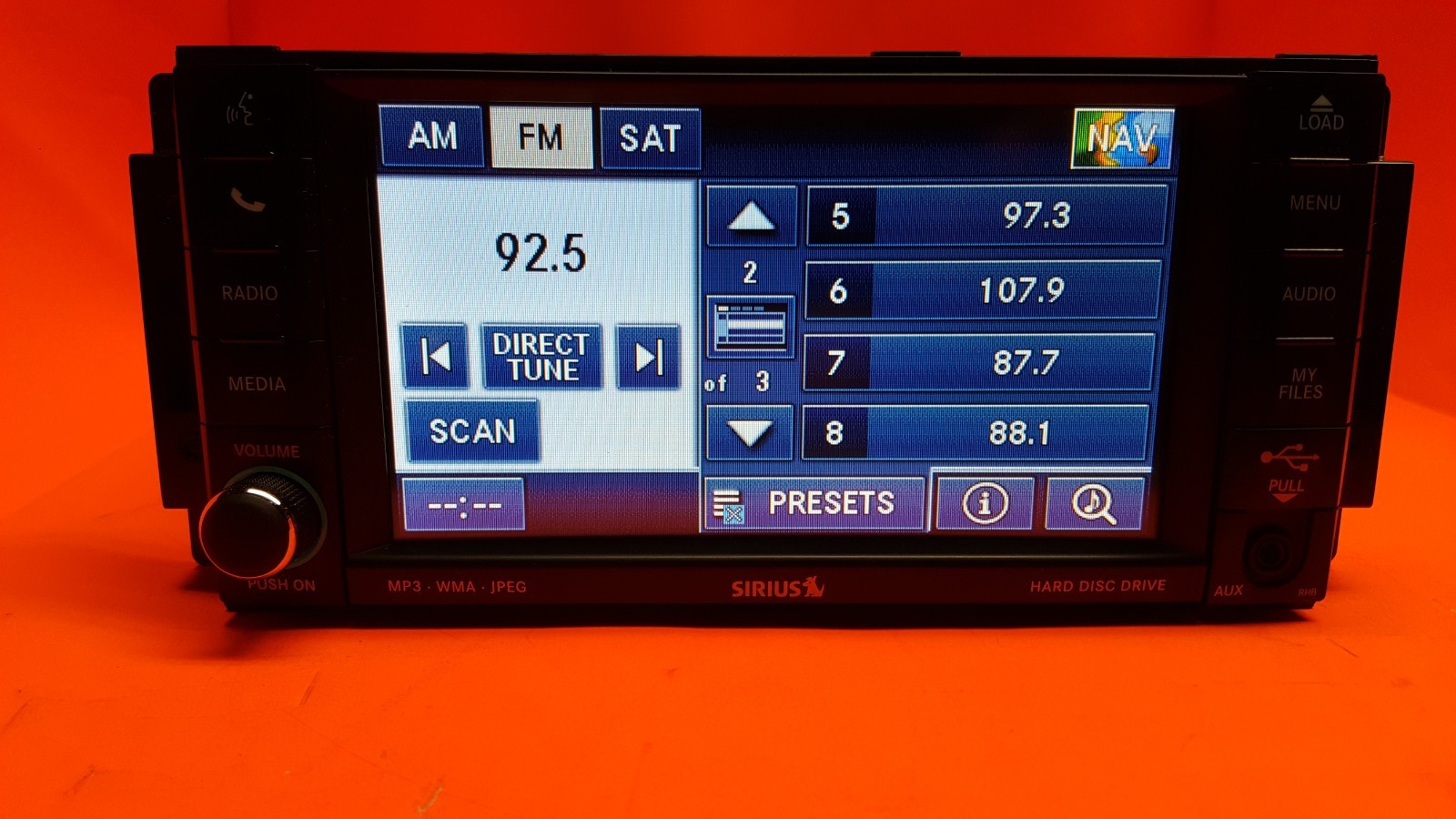 Chrysler/Dodge/Jeep RHB 430N Navigation Car Audio System (P05064829AG)
