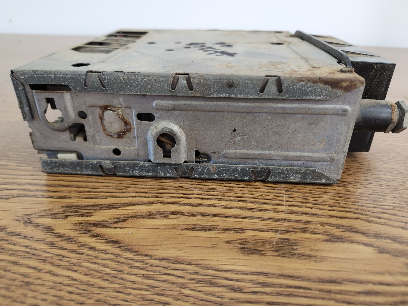 73-87 Chrvy Truck Delco GM Radio AM Oem Untested 73-80 K5 K10 C10 C20 K20 K30