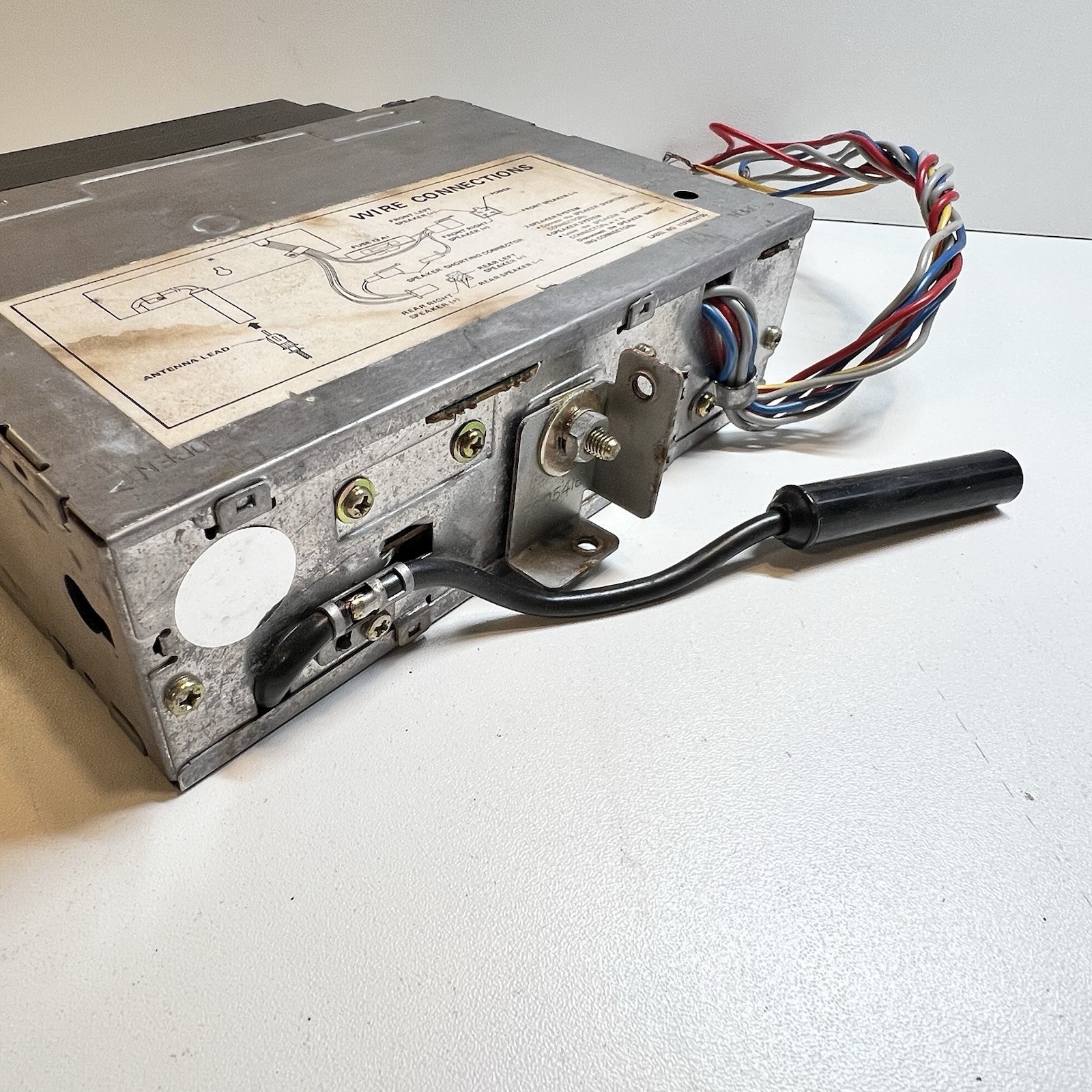 Vintage Honda #A208K-163-81232 12V AM/FM Cassette Car Radio Shaft Player Style