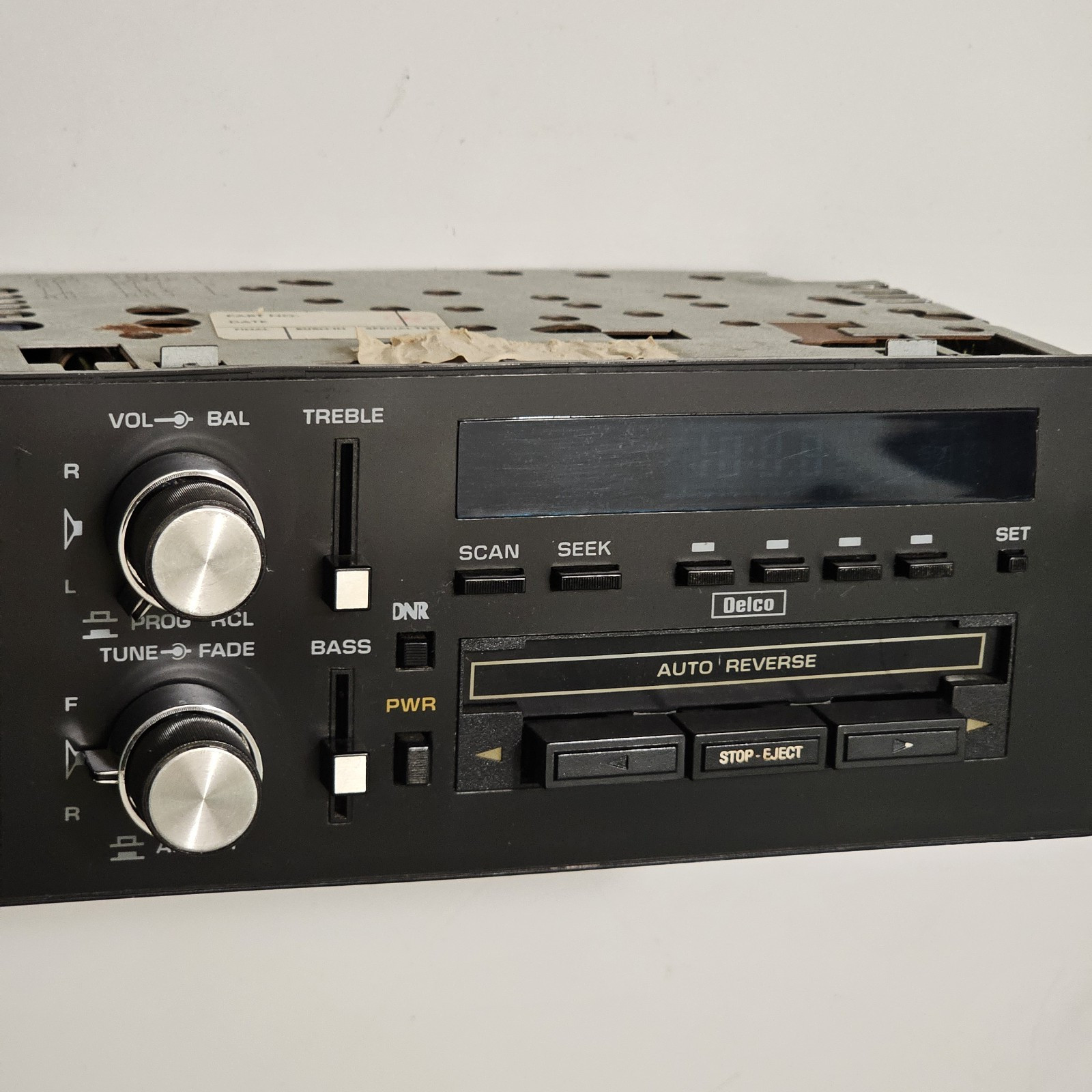 DELCO 16131345 DNR 80s-90s Chevrolet Chevy GM Original Car Radio Cassette Player