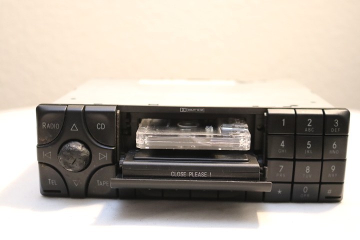 MERCEDES BE6003 CASSETTE STEREO 1999-2003 E320 SLK CLK430 W208 W/code
