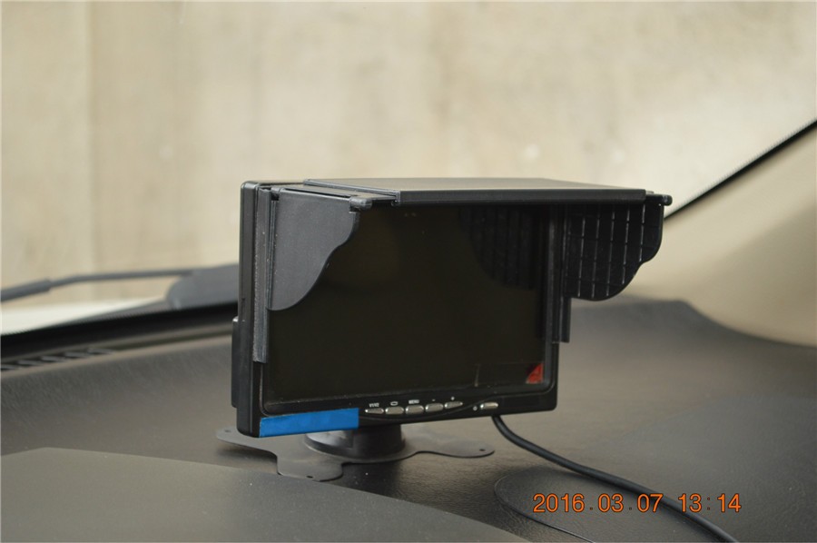 Adjustable Car Radio Cover Sun Shade Glare Visor Shield For 6-10″ GPS Navigation