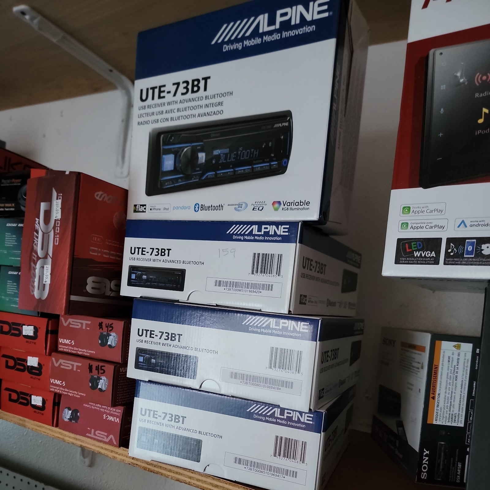 car radio Single Din UTE73BT