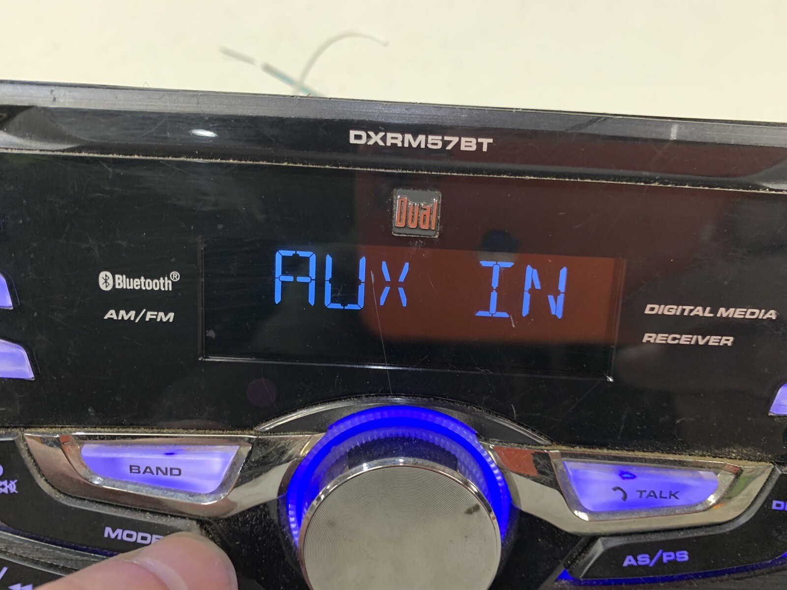Dual DXRM57BT Digital Media receiver AUX USB BT radio stereo (NO CD) receiver