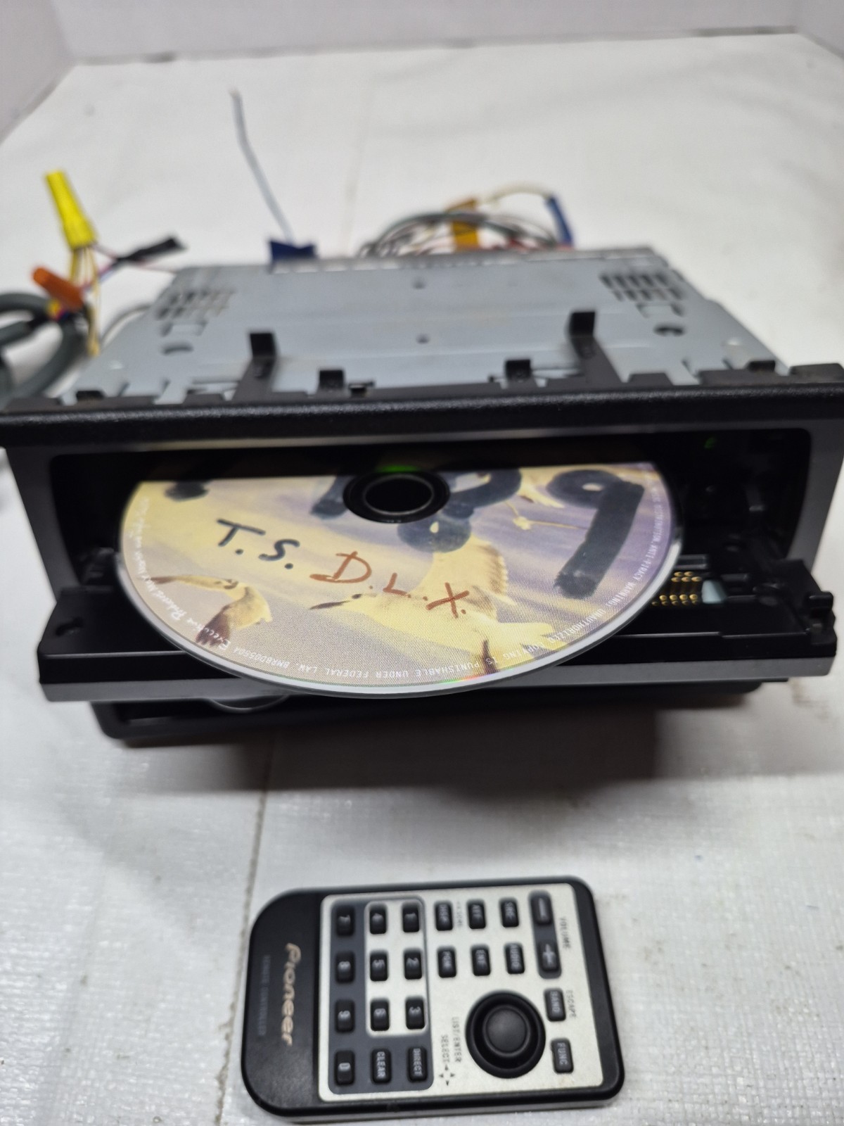 Vintage PIONEER DEH-P5900IB CD mp3 PLAYER 4V Preout REMOTE Control Blue Graphics