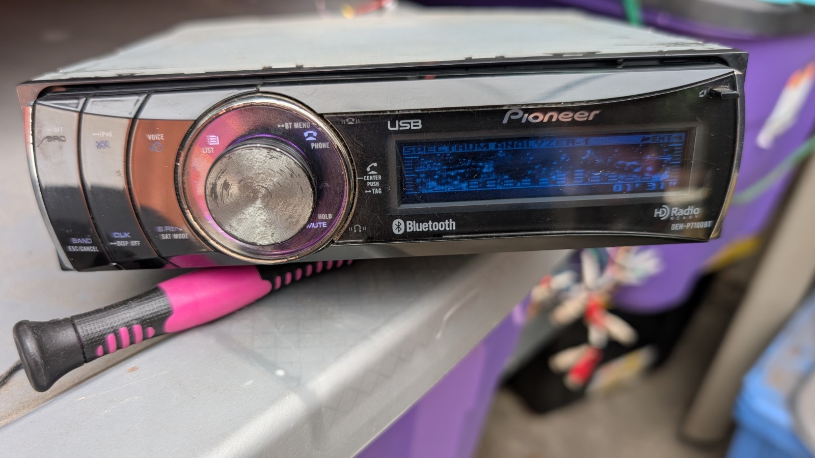 Pioneer Premier DEH-P7100BT Bluetooth CD Player USB 3d Graphics 🐬