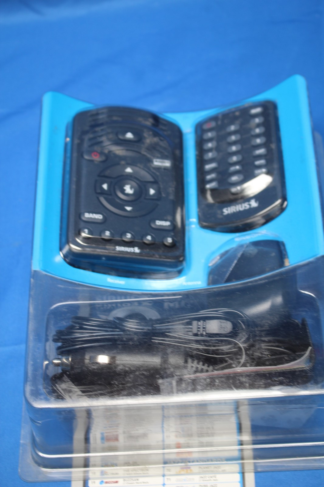 Sirius Satellite Radio Sirius One SV1 All-In-One w/ remote control